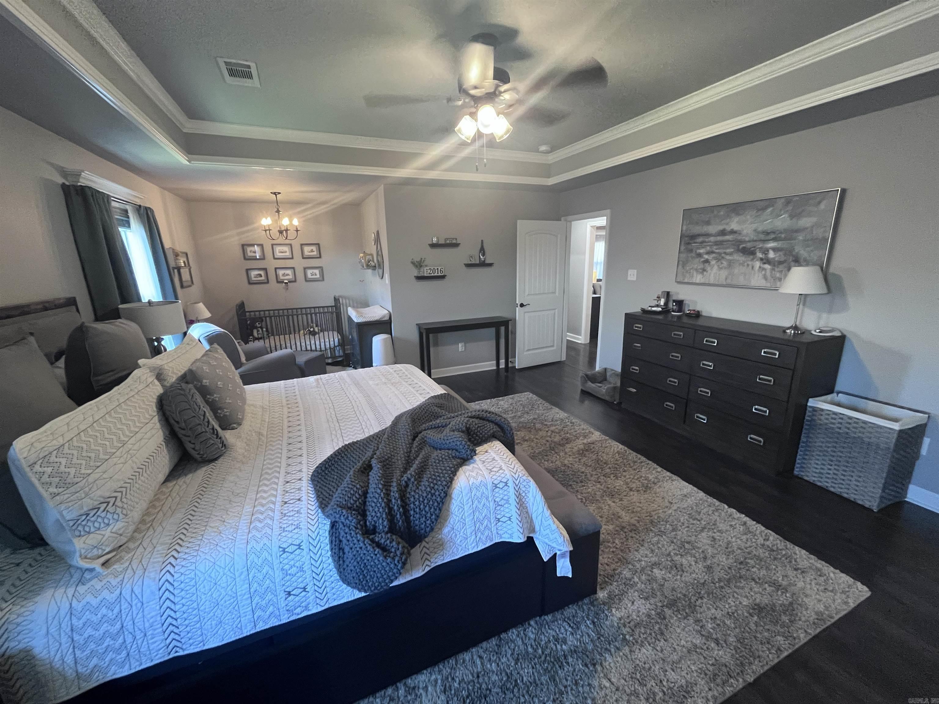 HERITAGE MEADOWS - Residential Lease