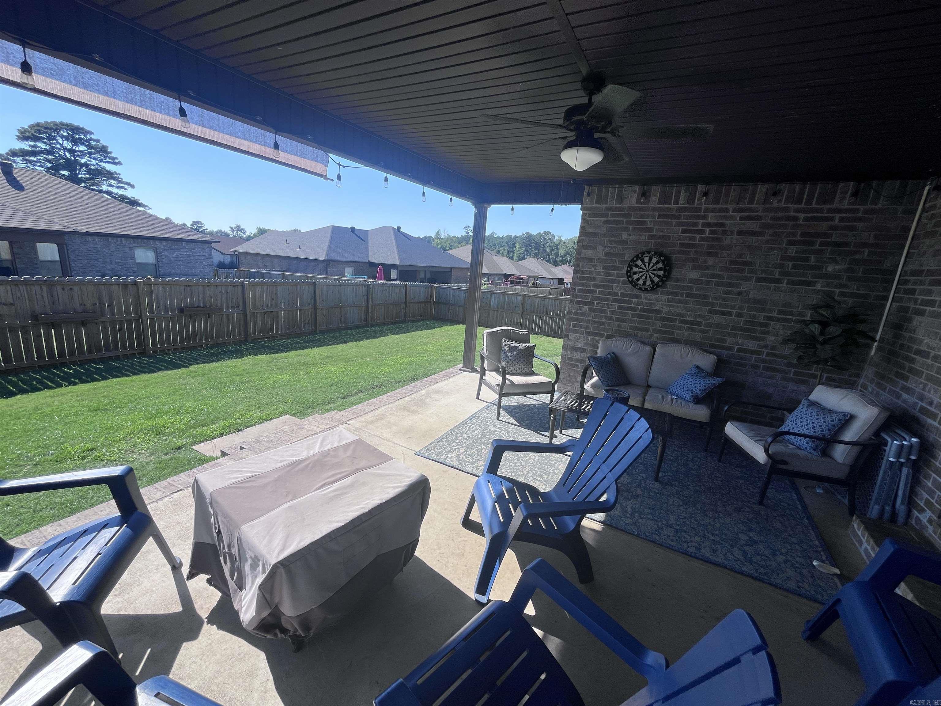 HERITAGE MEADOWS - Residential Lease