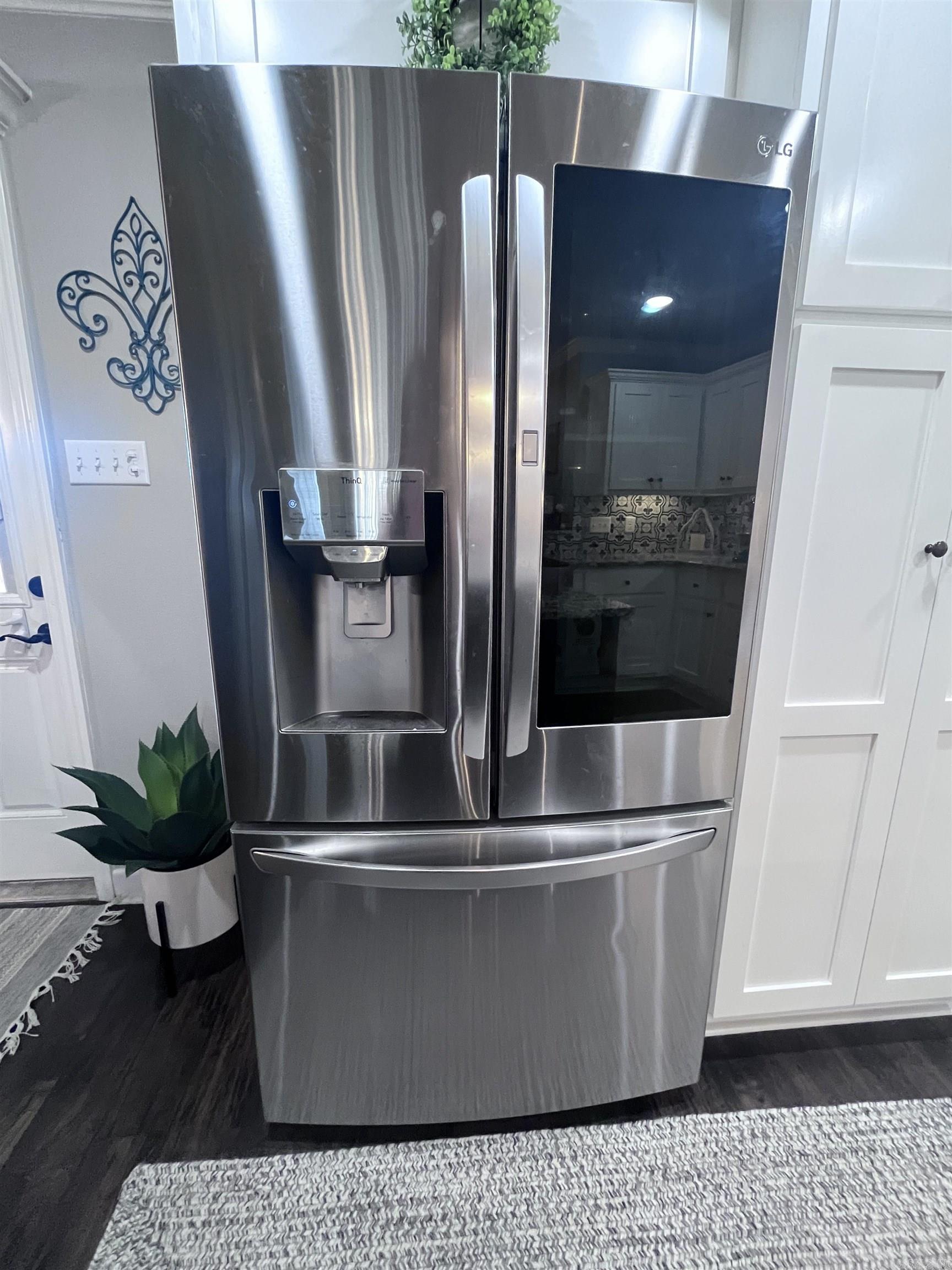 HERITAGE MEADOWS - Residential Lease