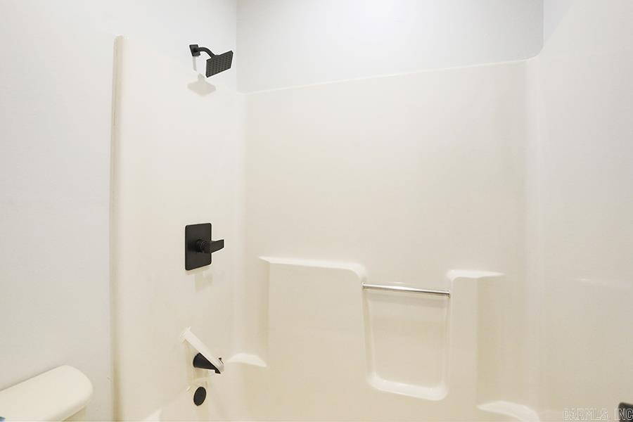 Kings Pointe - Residential