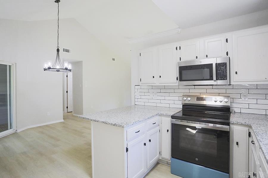 Kings Pointe - Residential