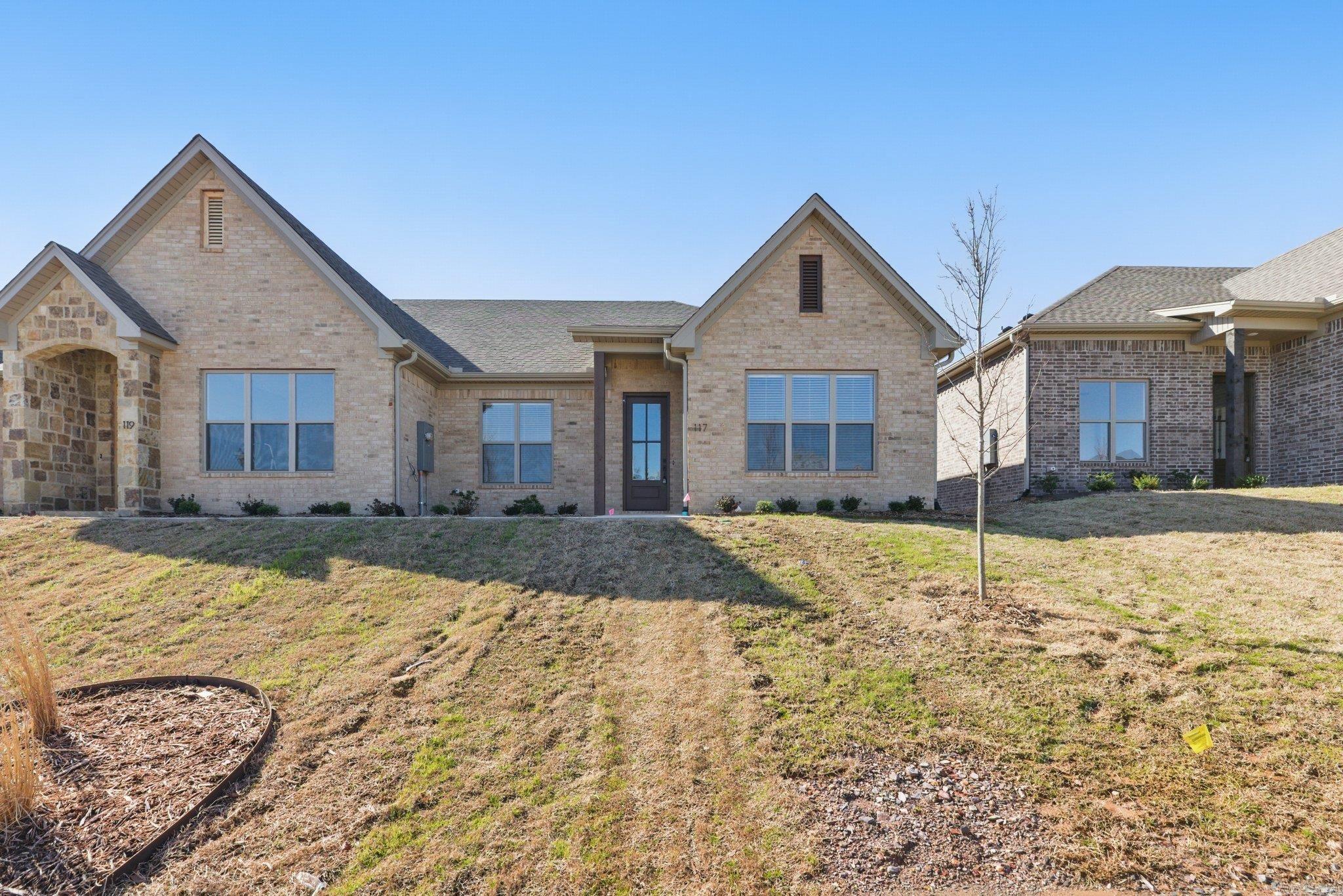 EDGEWOOD PHASE 1 - Residential Lease