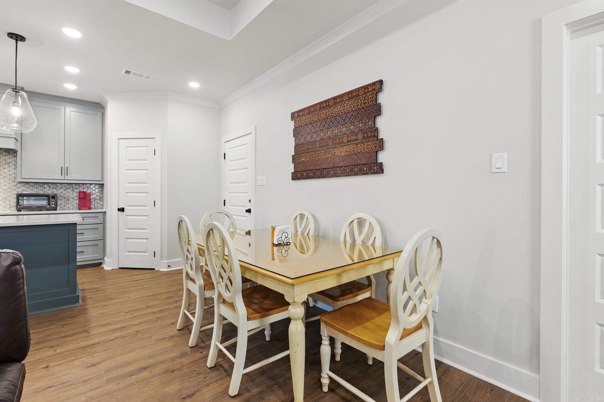 EDGEWOOD PHASE 1 - Residential Lease