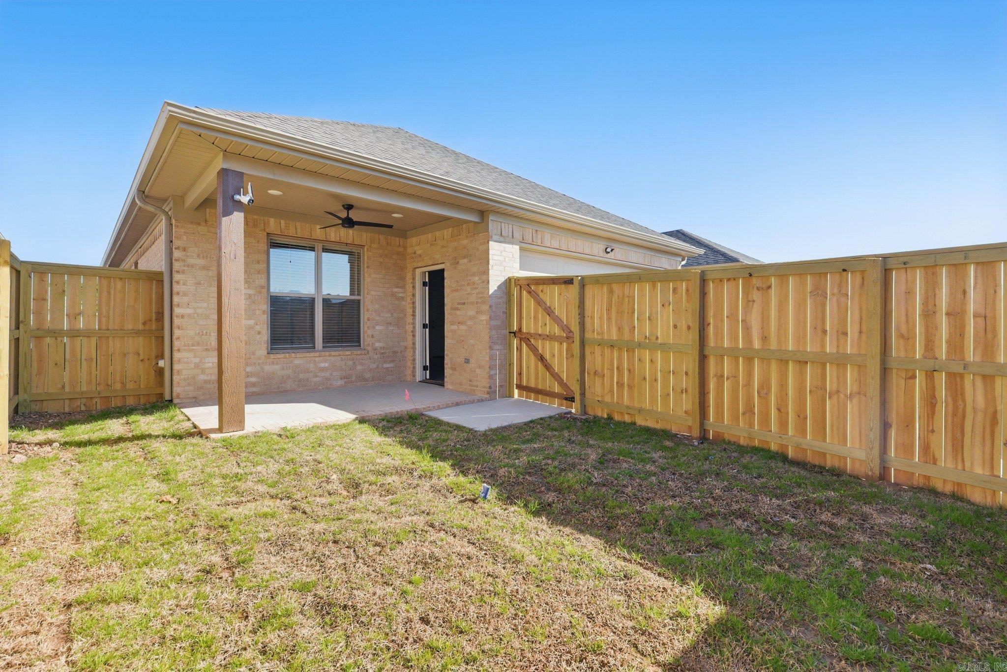 EDGEWOOD PHASE 1 - Residential Lease