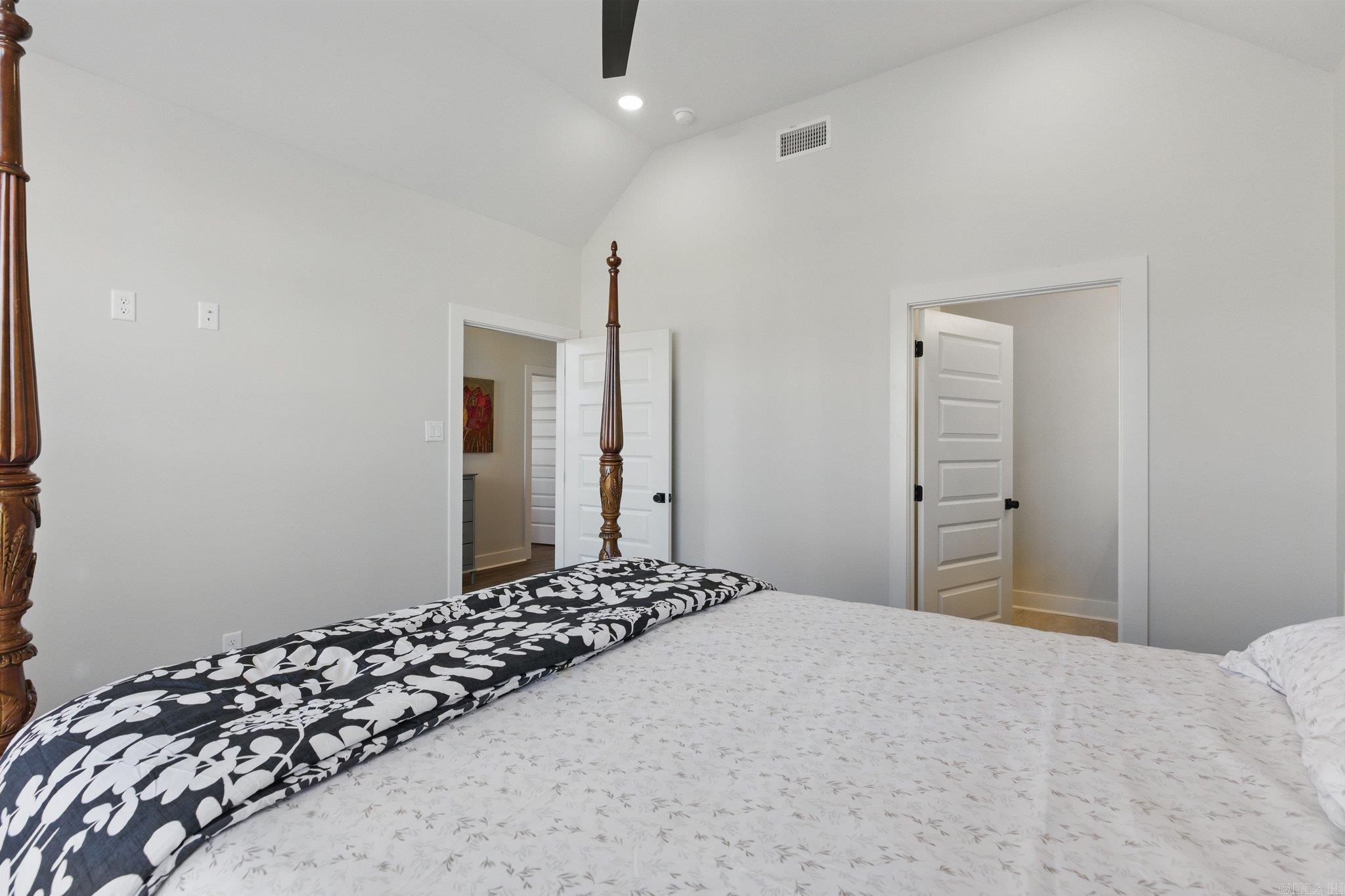 EDGEWOOD PHASE 1 - Residential Lease