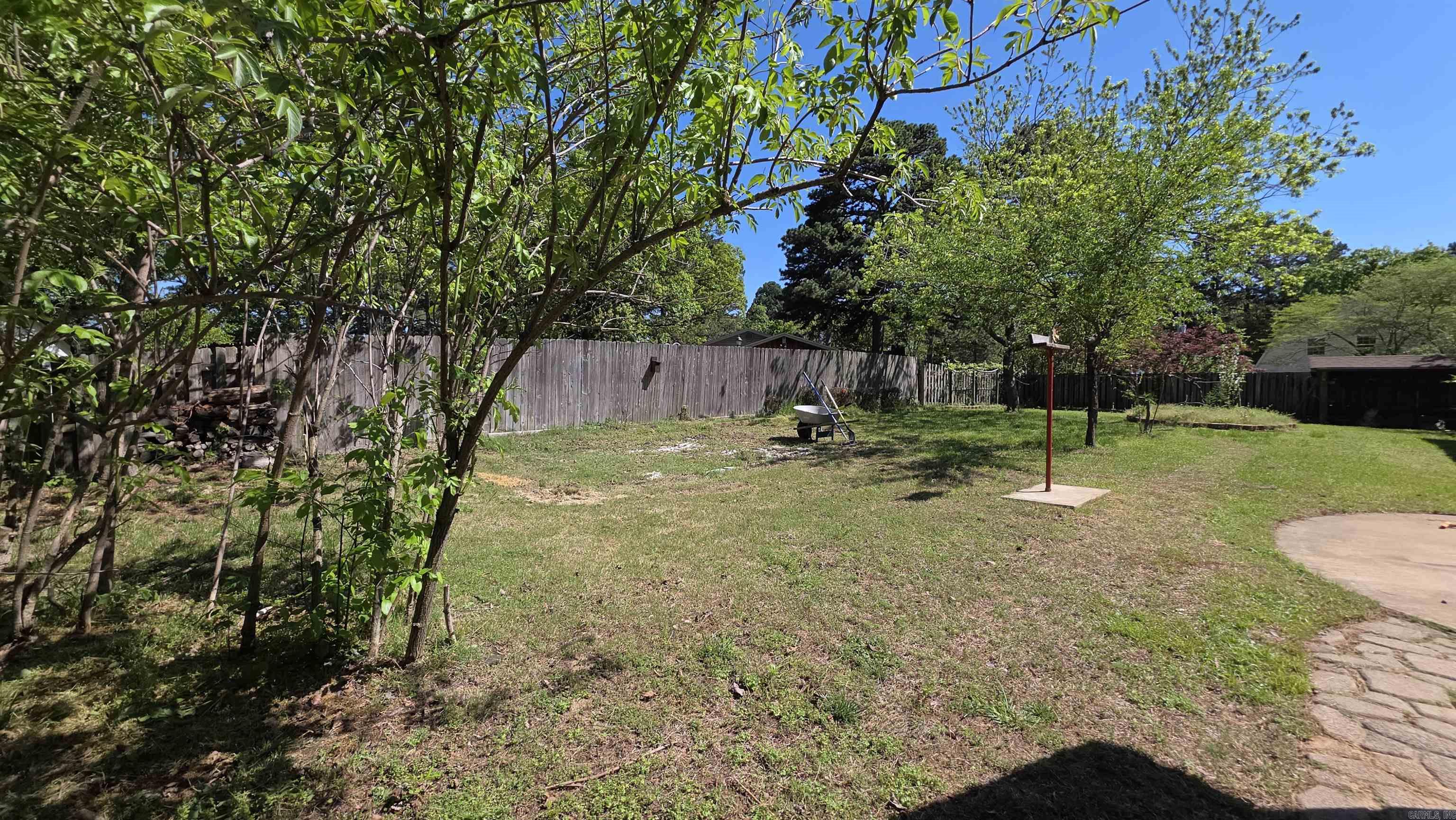 Skyline Manor Unit 1 - Residential