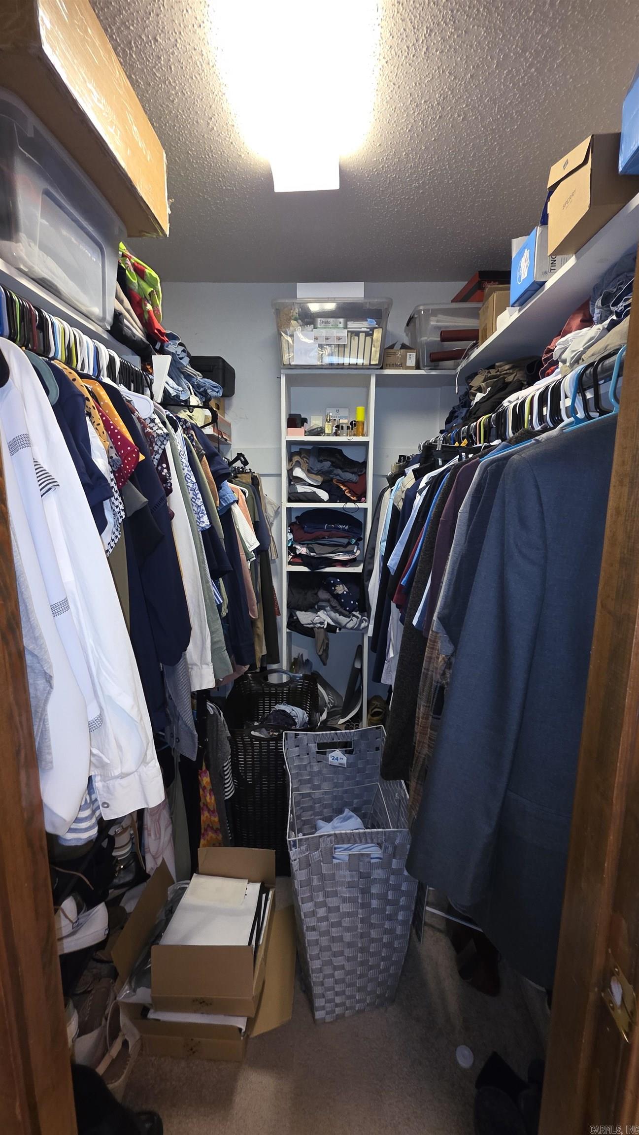 Skyline Manor Unit 1 - Residential