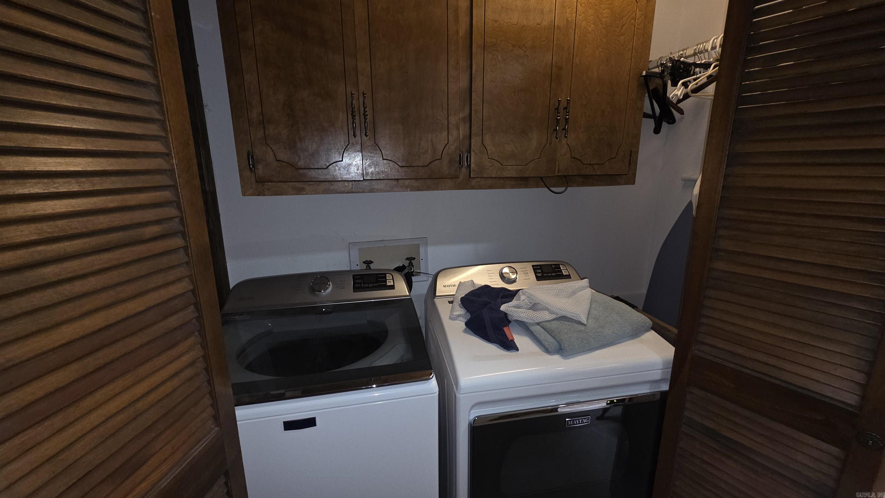 Skyline Manor Unit 1 - Residential