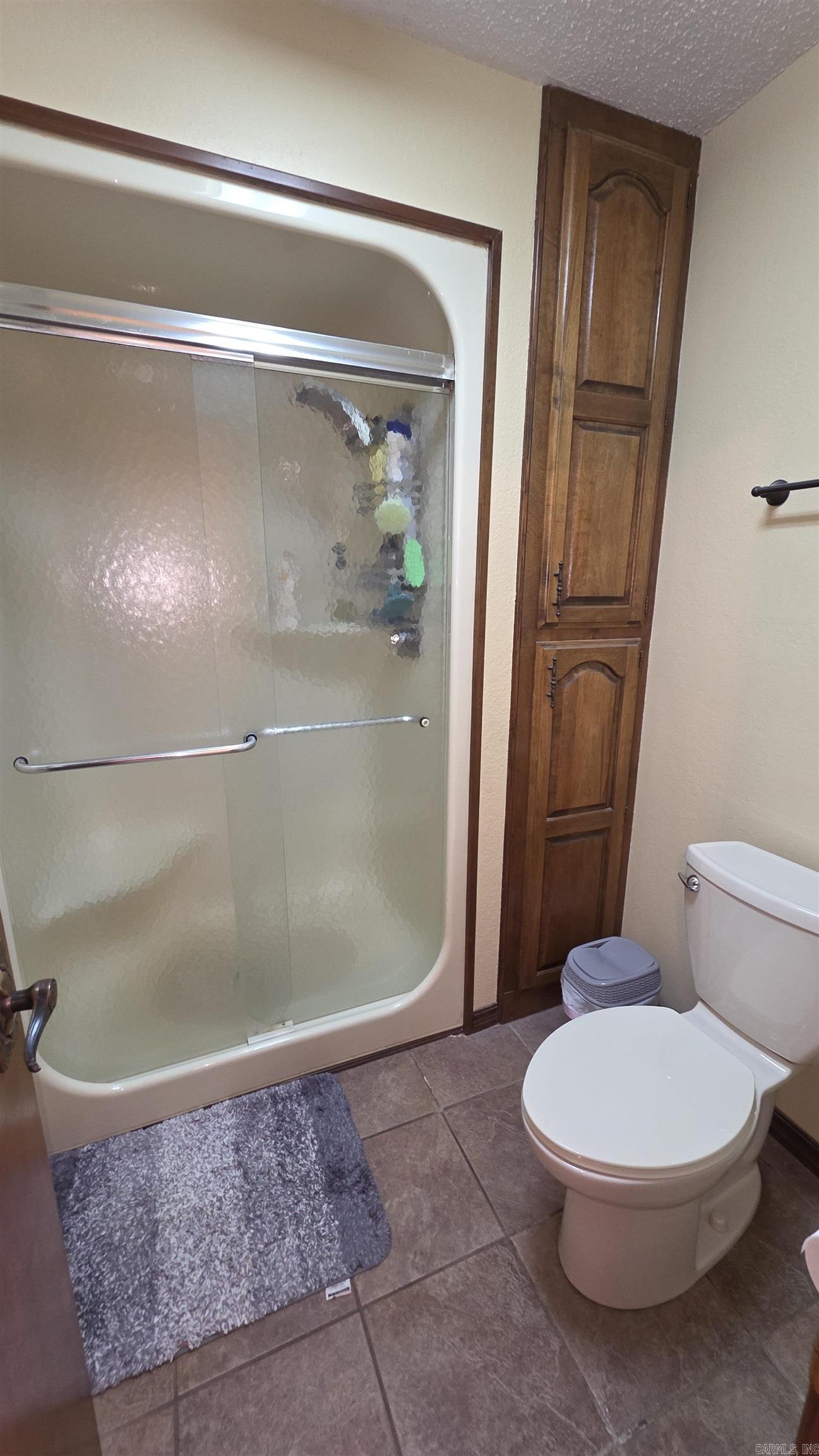 Skyline Manor Unit 1 - Residential