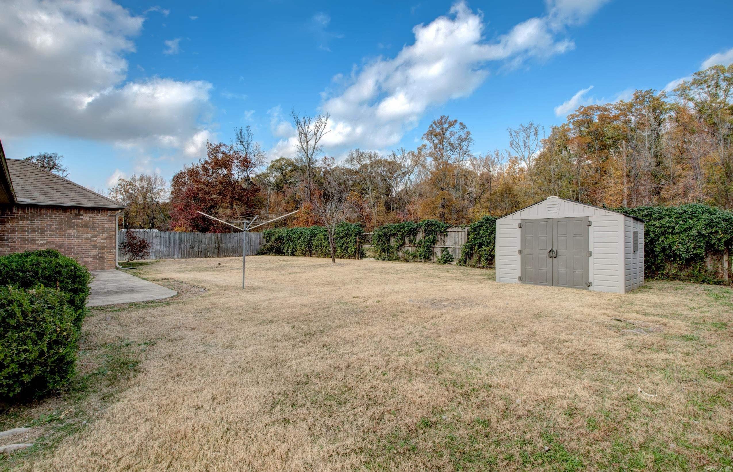 SOUTHERN COMFORT ESTATES - Residential