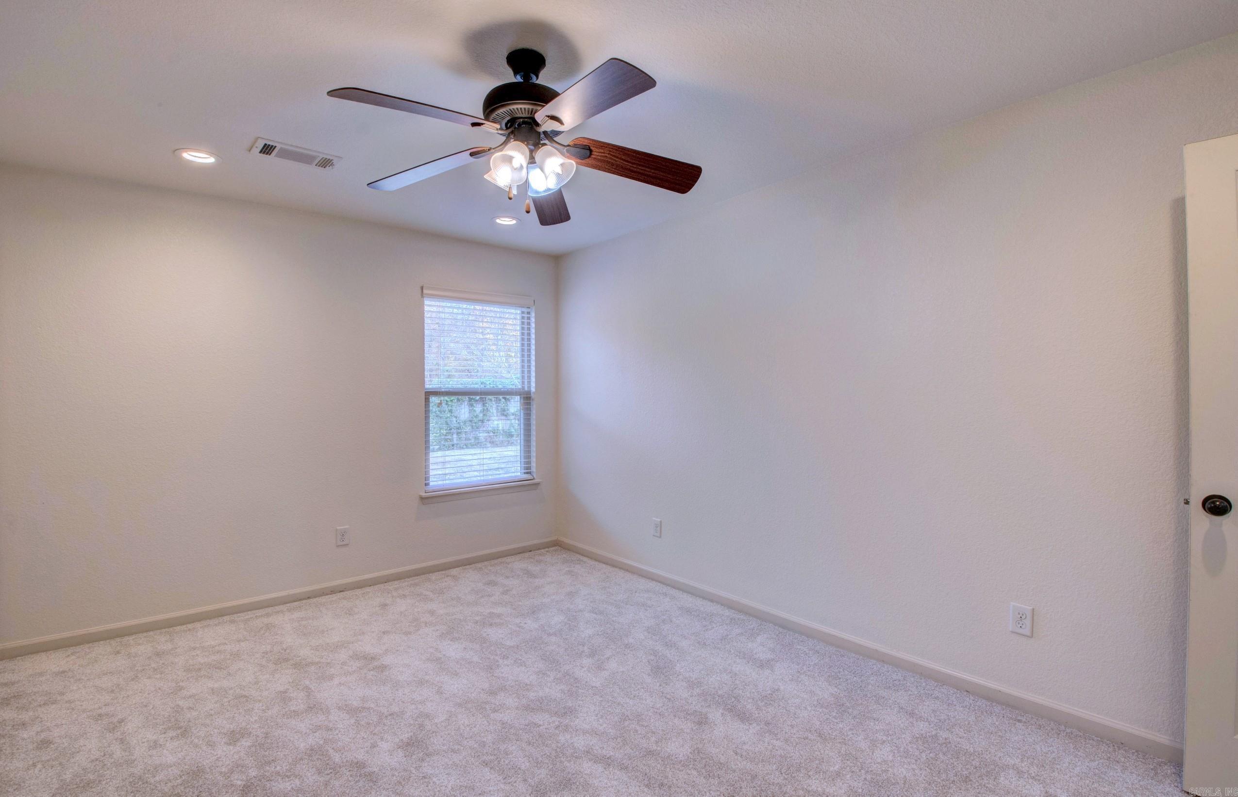 SOUTHERN COMFORT ESTATES - Residential