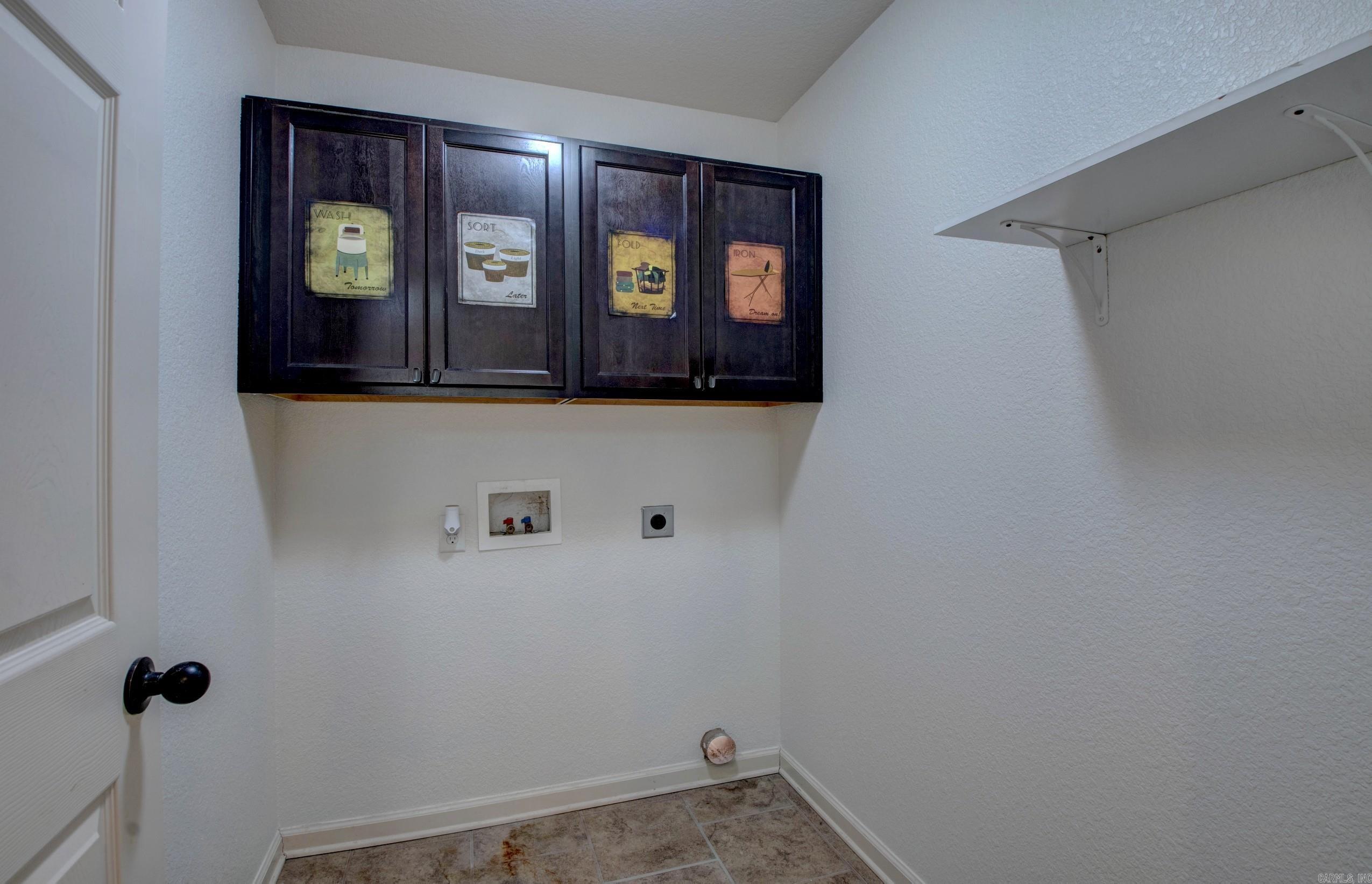 SOUTHERN COMFORT ESTATES - Residential