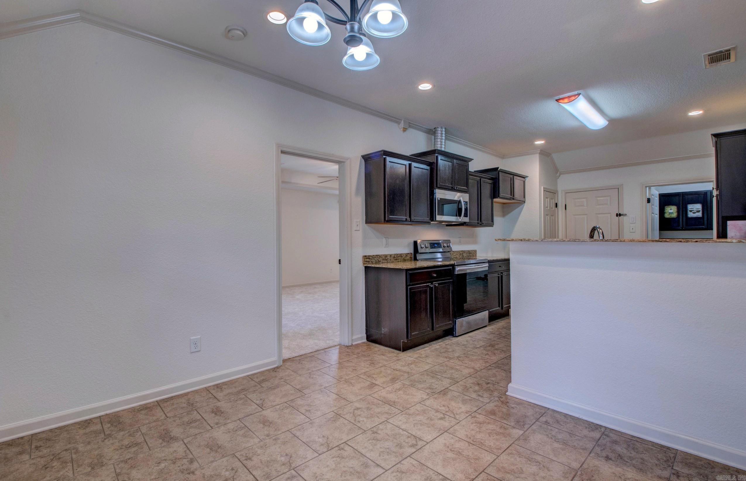 SOUTHERN COMFORT ESTATES - Residential