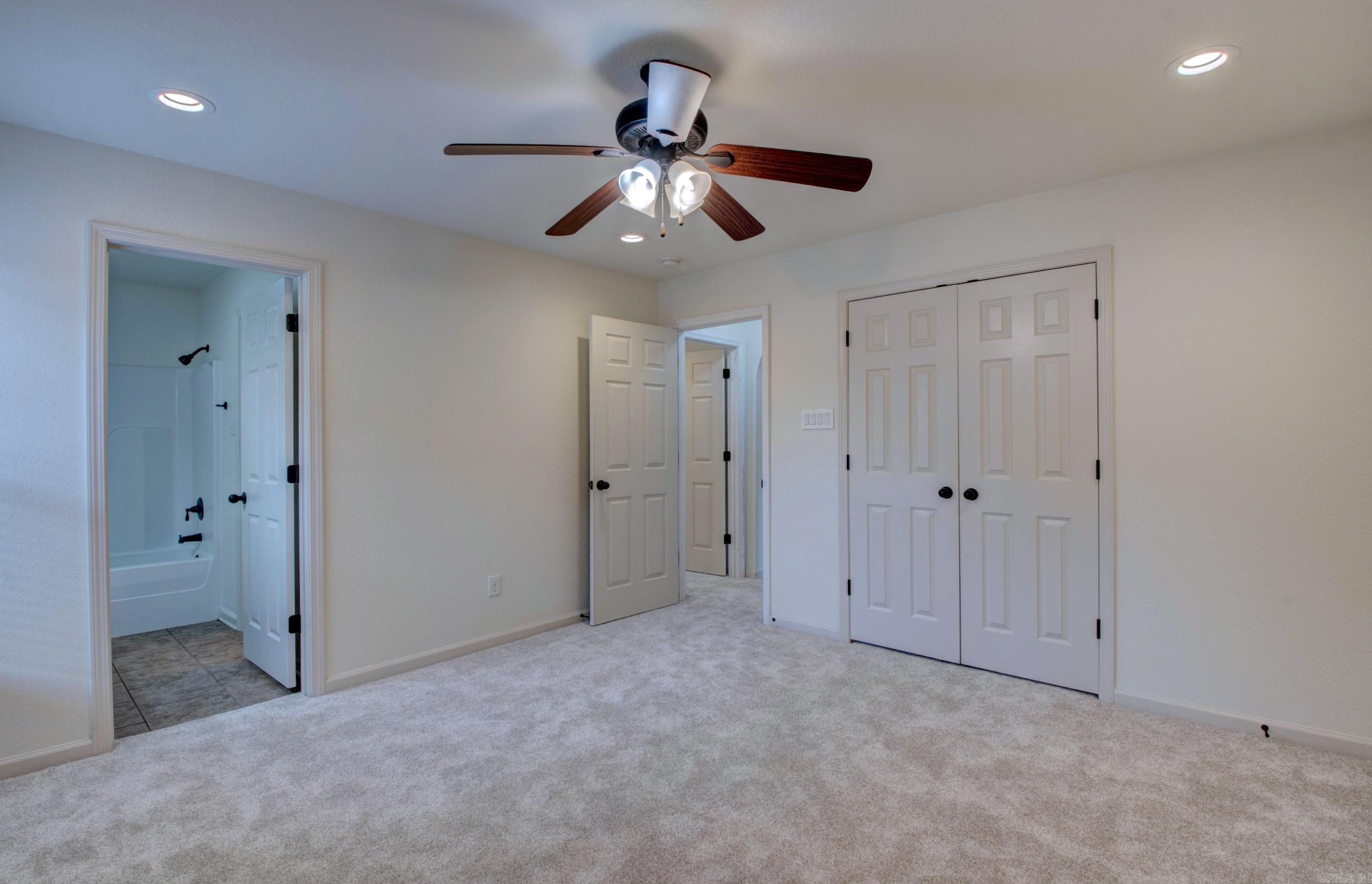 SOUTHERN COMFORT ESTATES - Residential