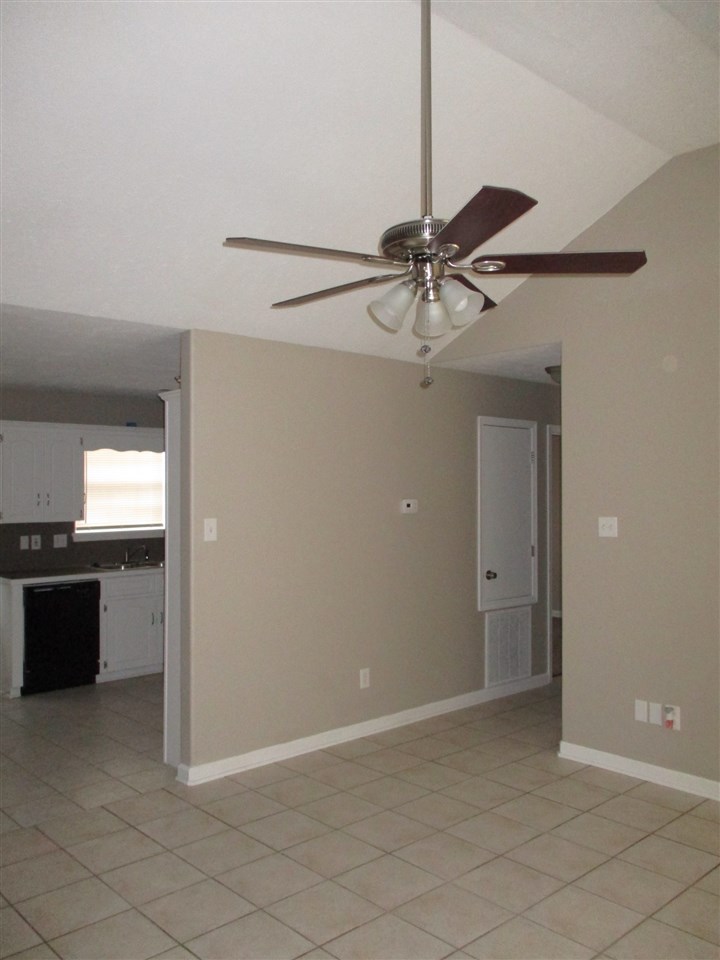 Timberwood Park I - Residential Lease