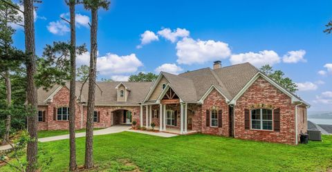 Photo of 120 Northview DR, Conway, AR 72032 (MLS # 26024342)