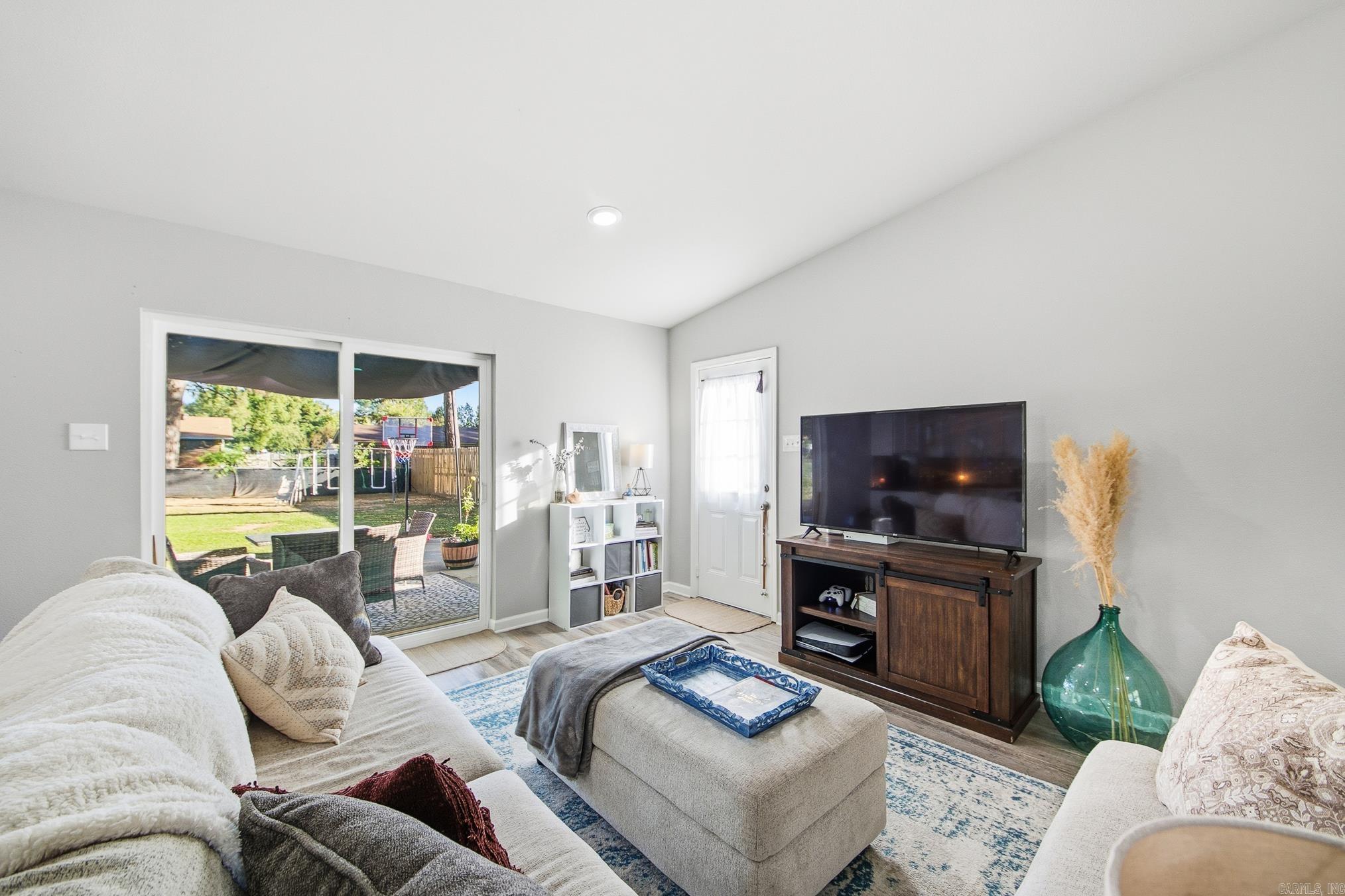 BELLAIRE - Residential