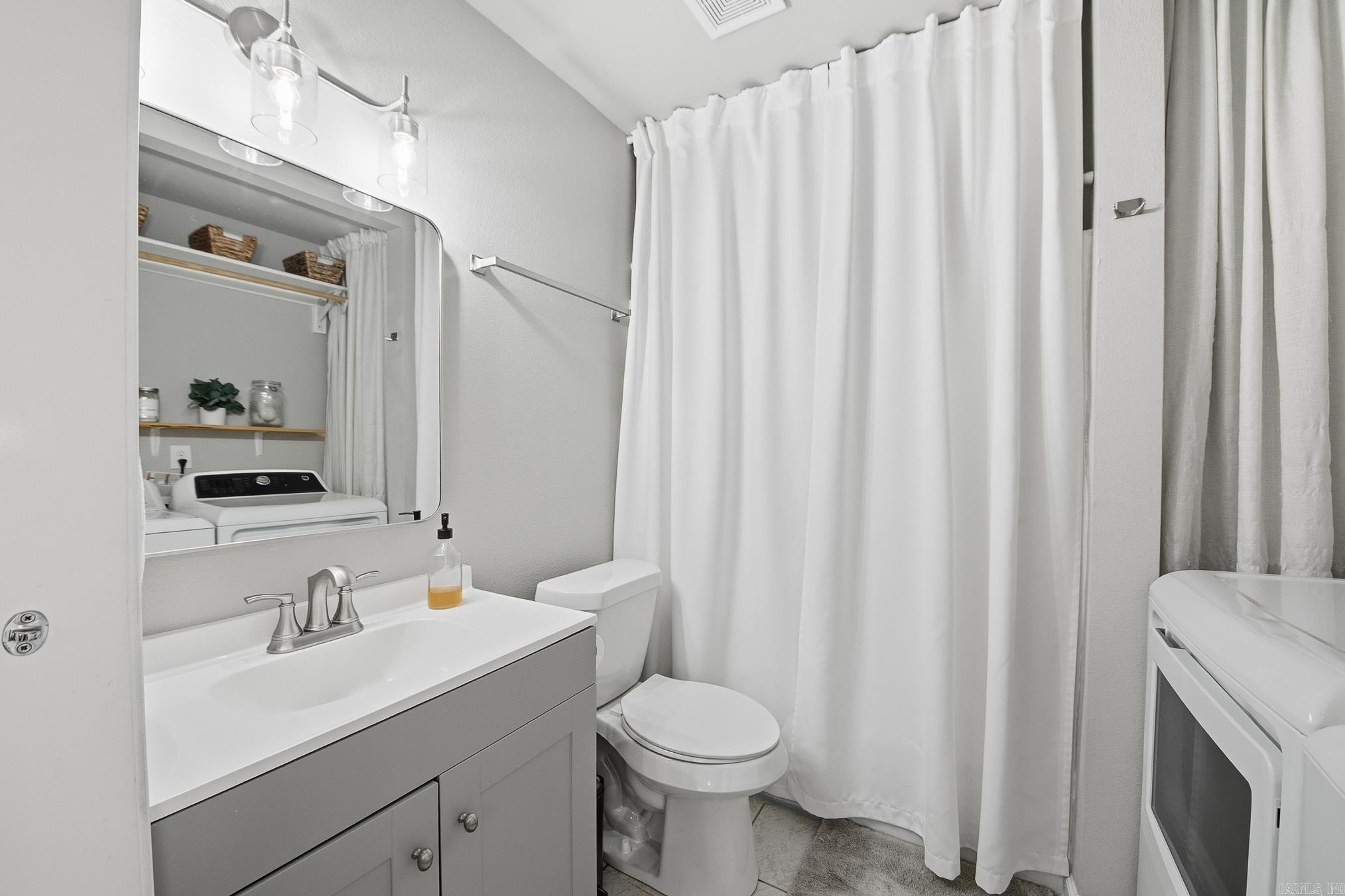BELLAIRE - Residential