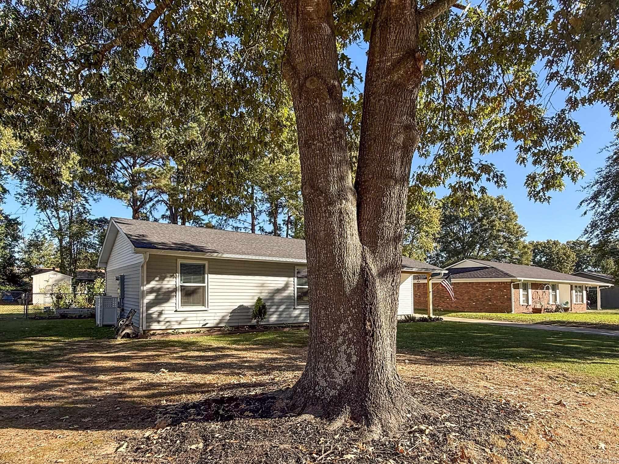 BELLAIRE - Residential