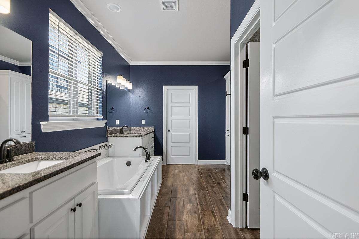 BENT TREE ESTATES - Residential