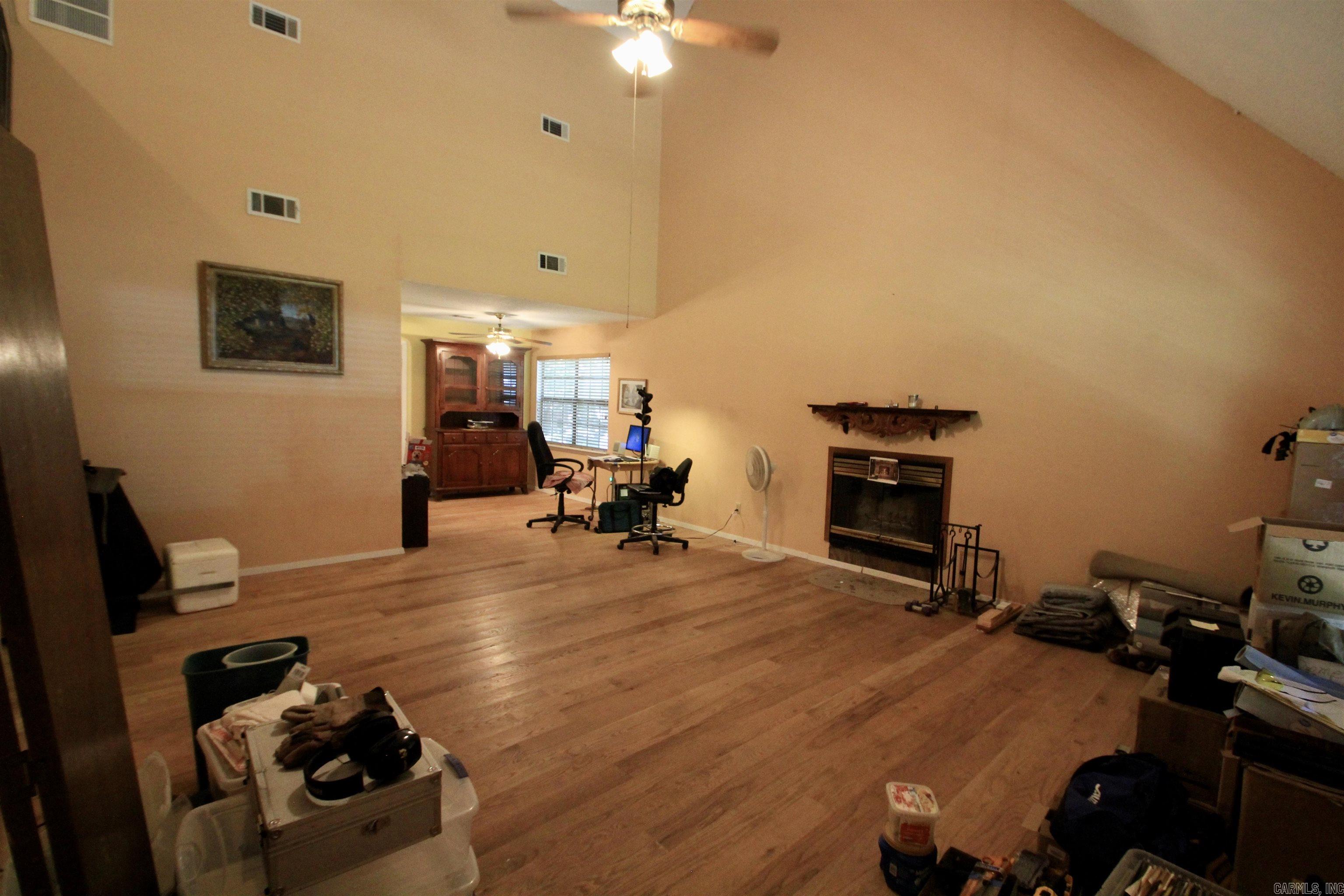 WYE MOUNTAIN ESTATES - Residential