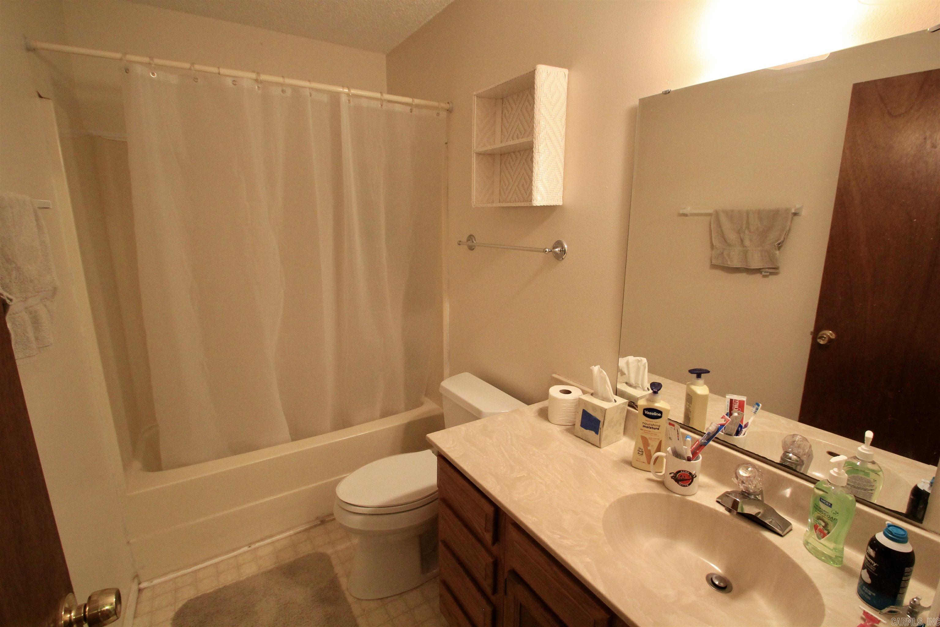 WYE MOUNTAIN ESTATES - Residential