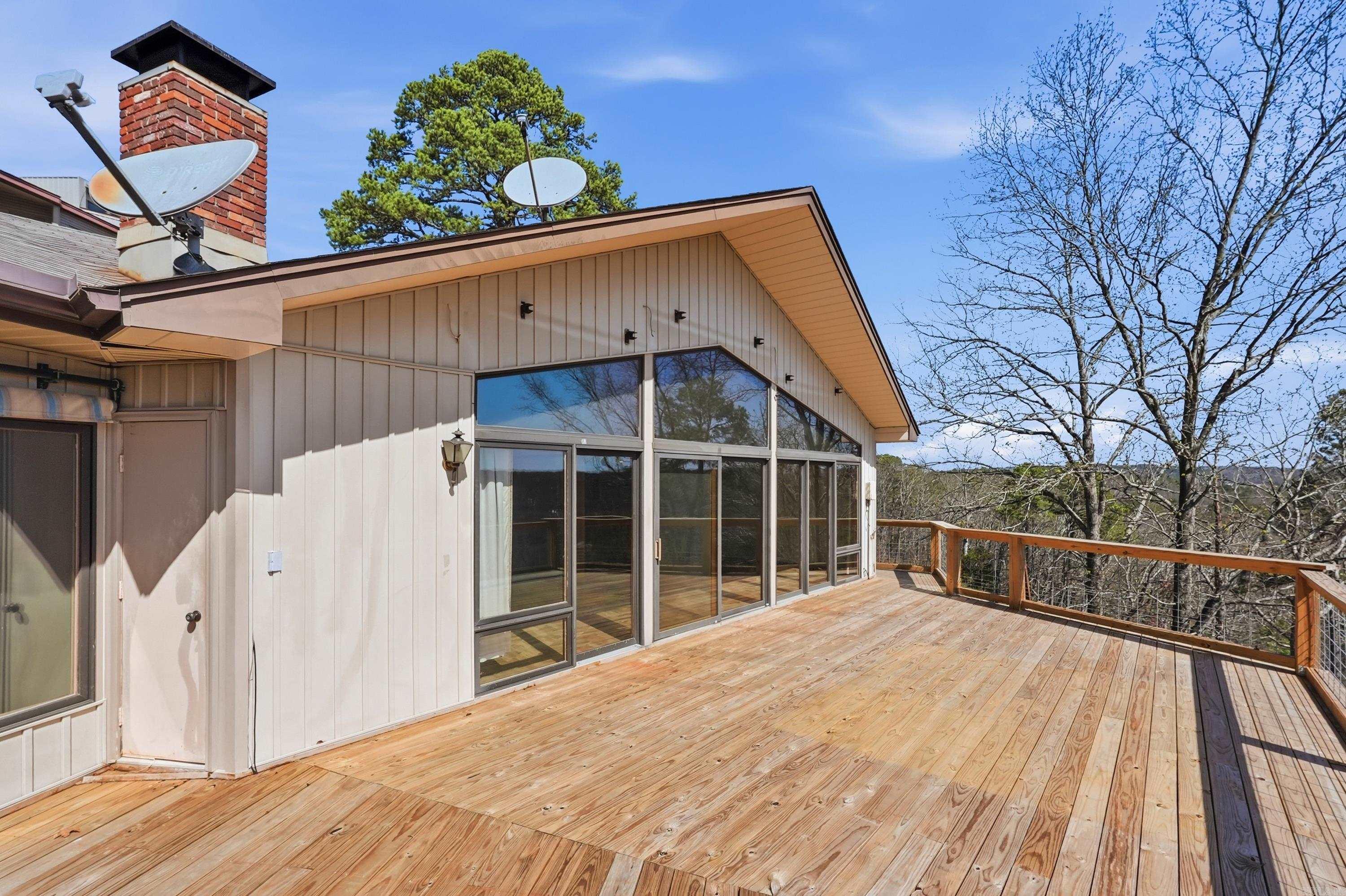 CHELSEA GLADE - Residential