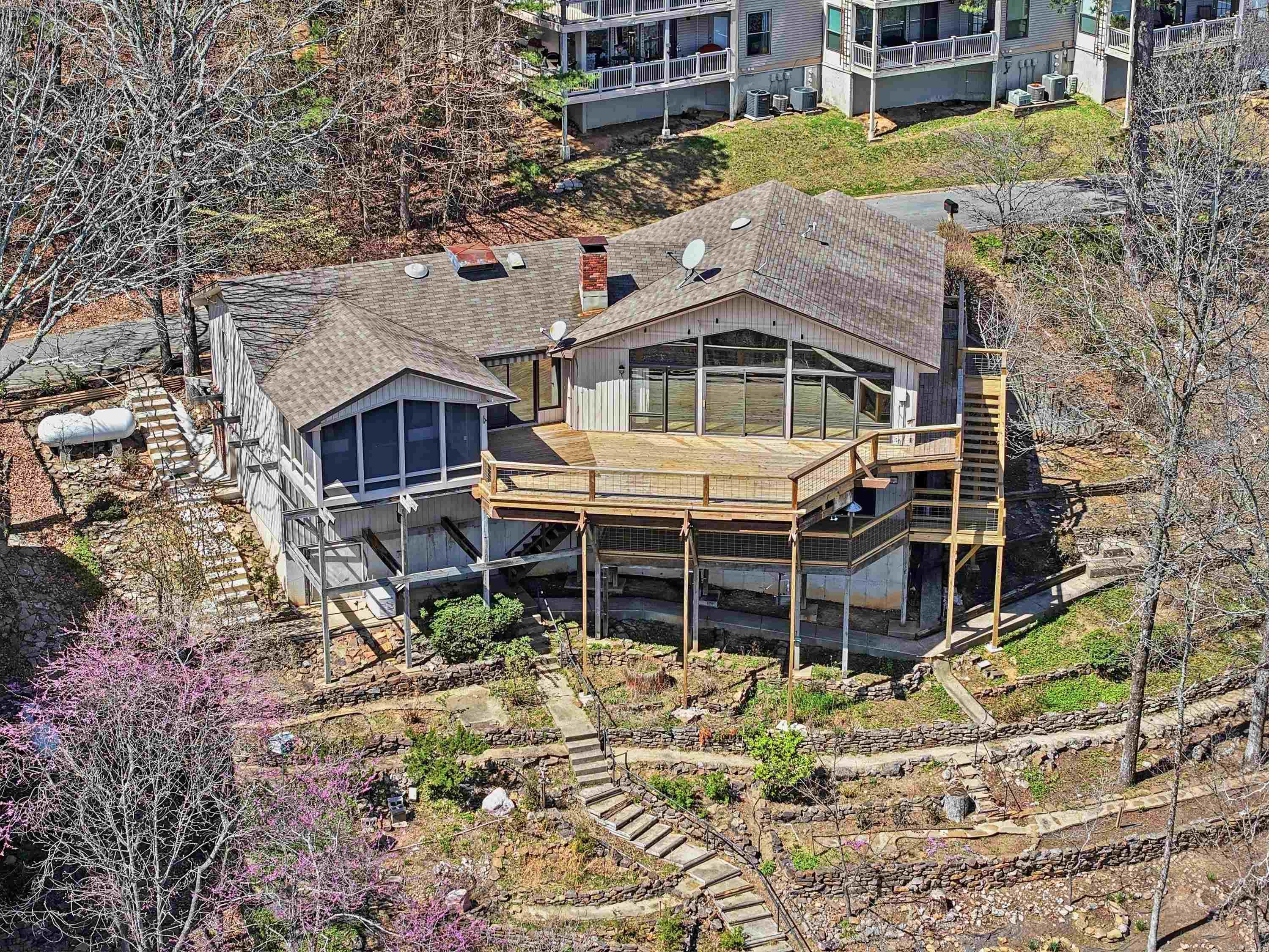 CHELSEA GLADE - Residential