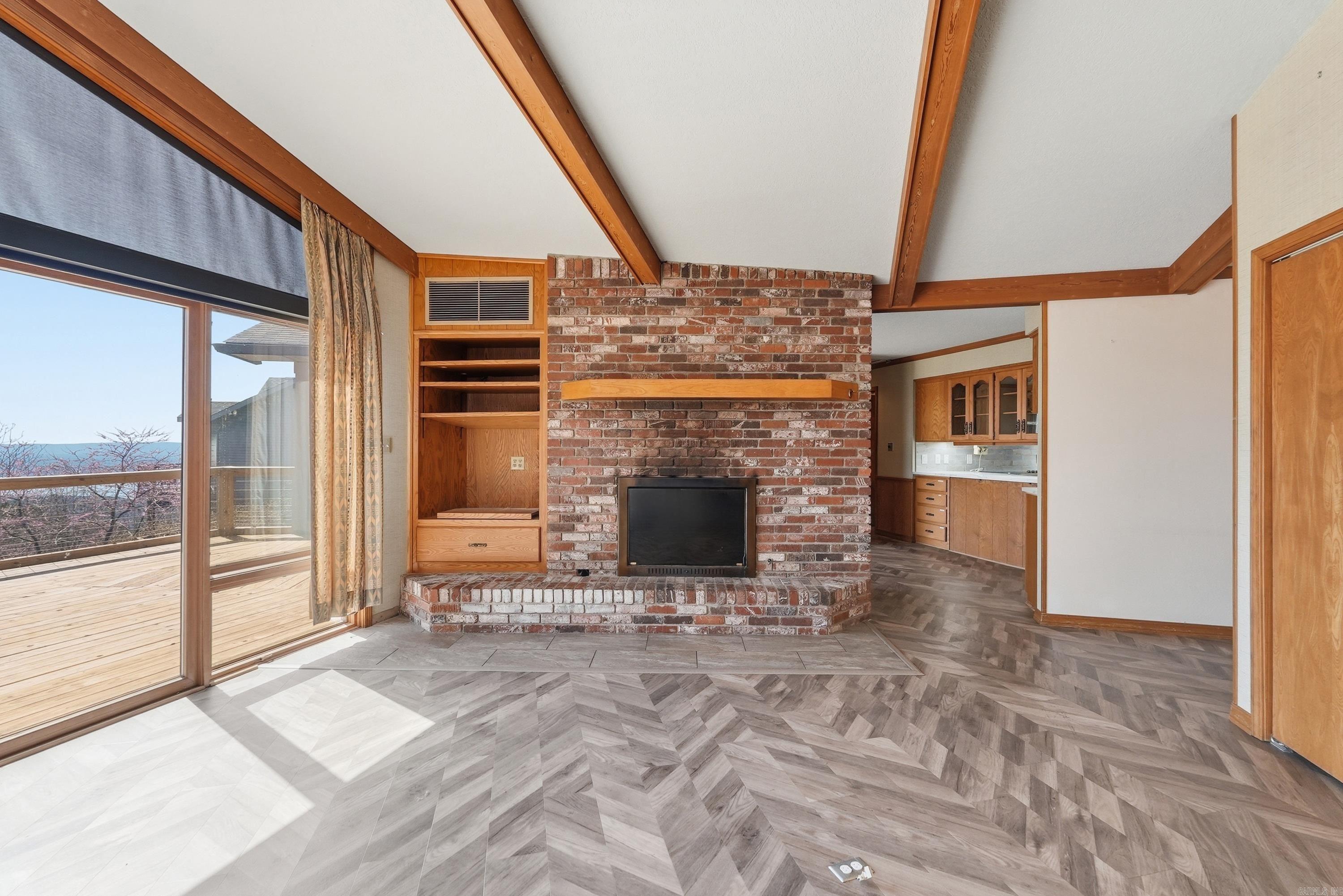 CHELSEA GLADE - Residential