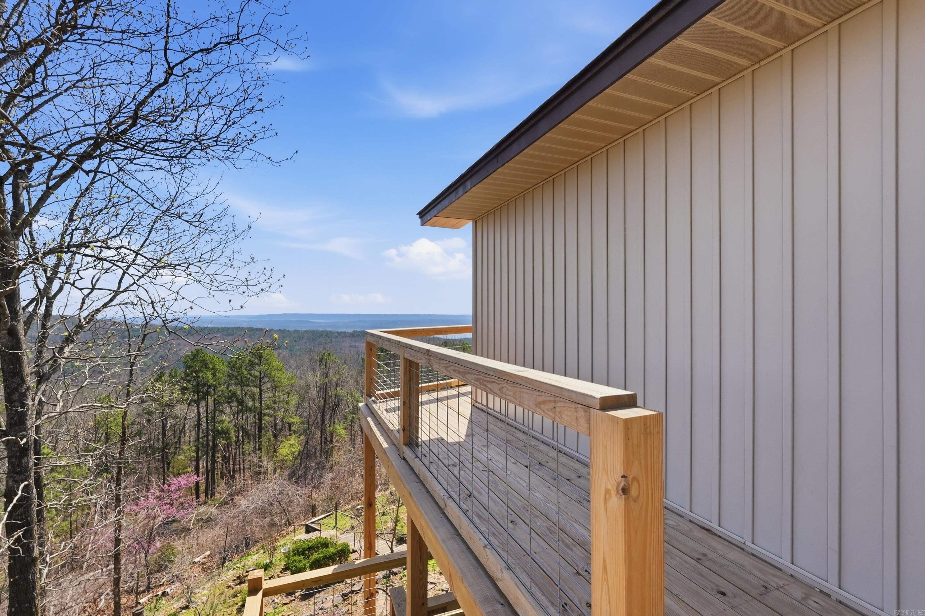 CHELSEA GLADE - Residential