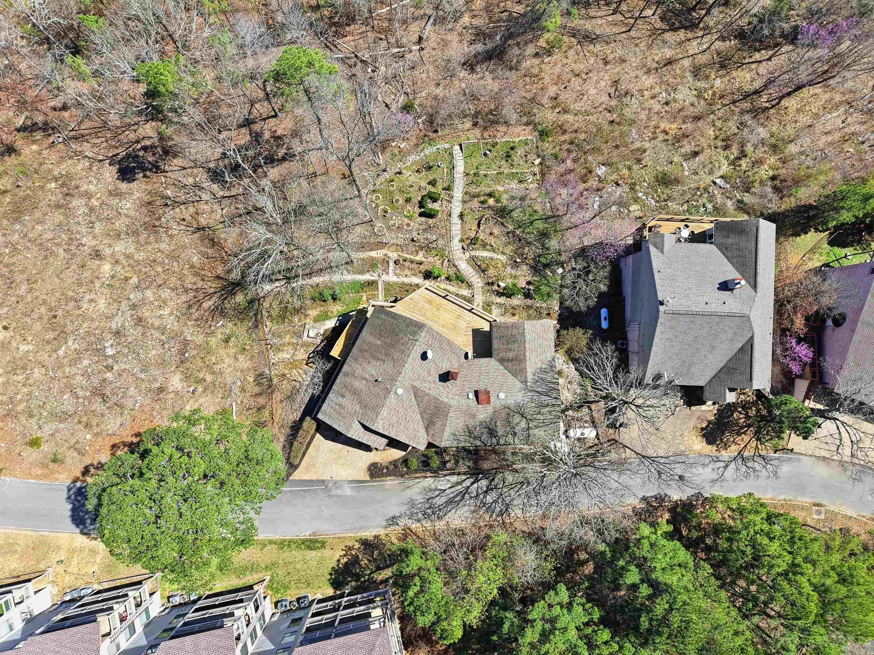 CHELSEA GLADE - Residential