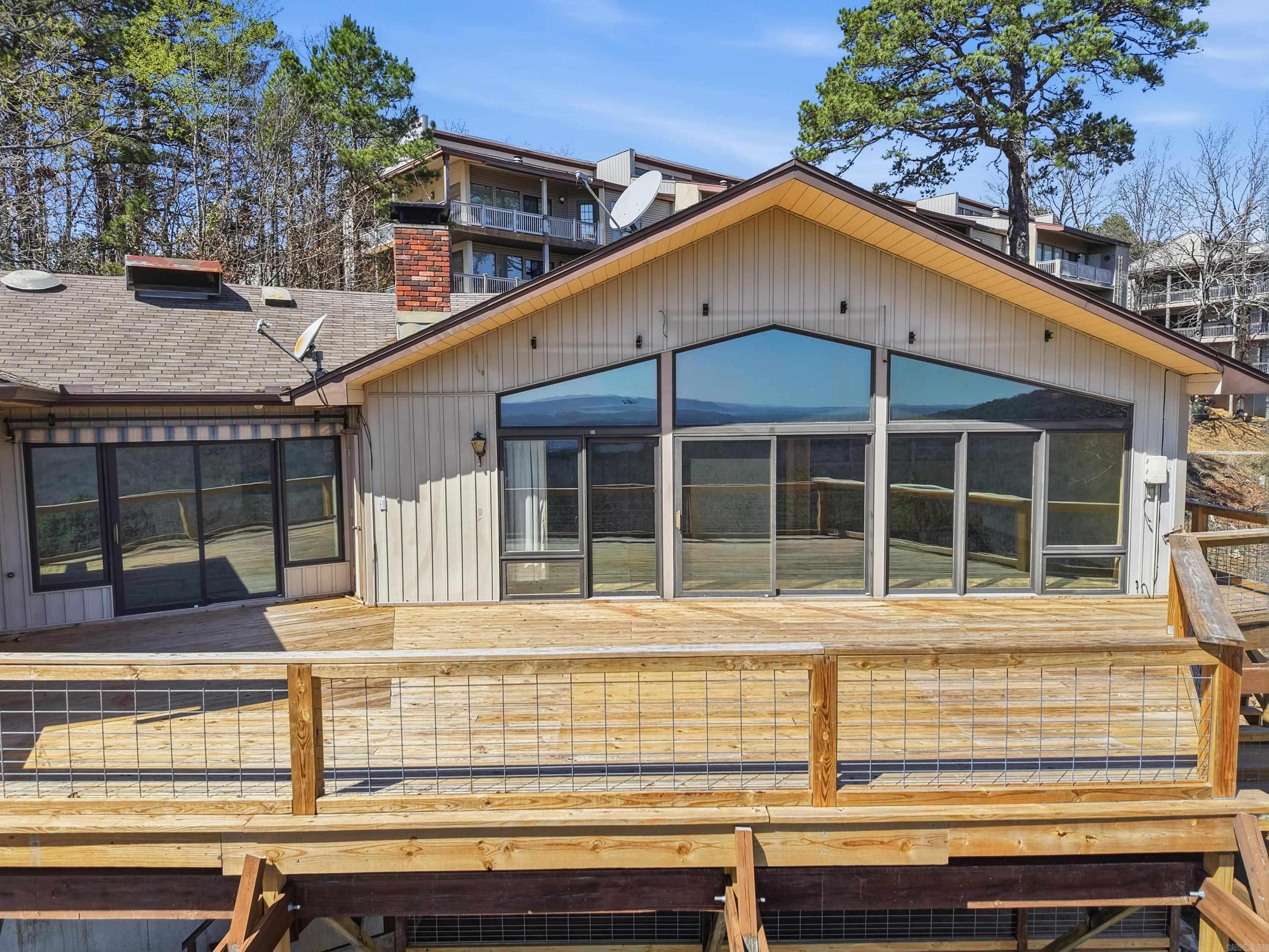 CHELSEA GLADE - Residential