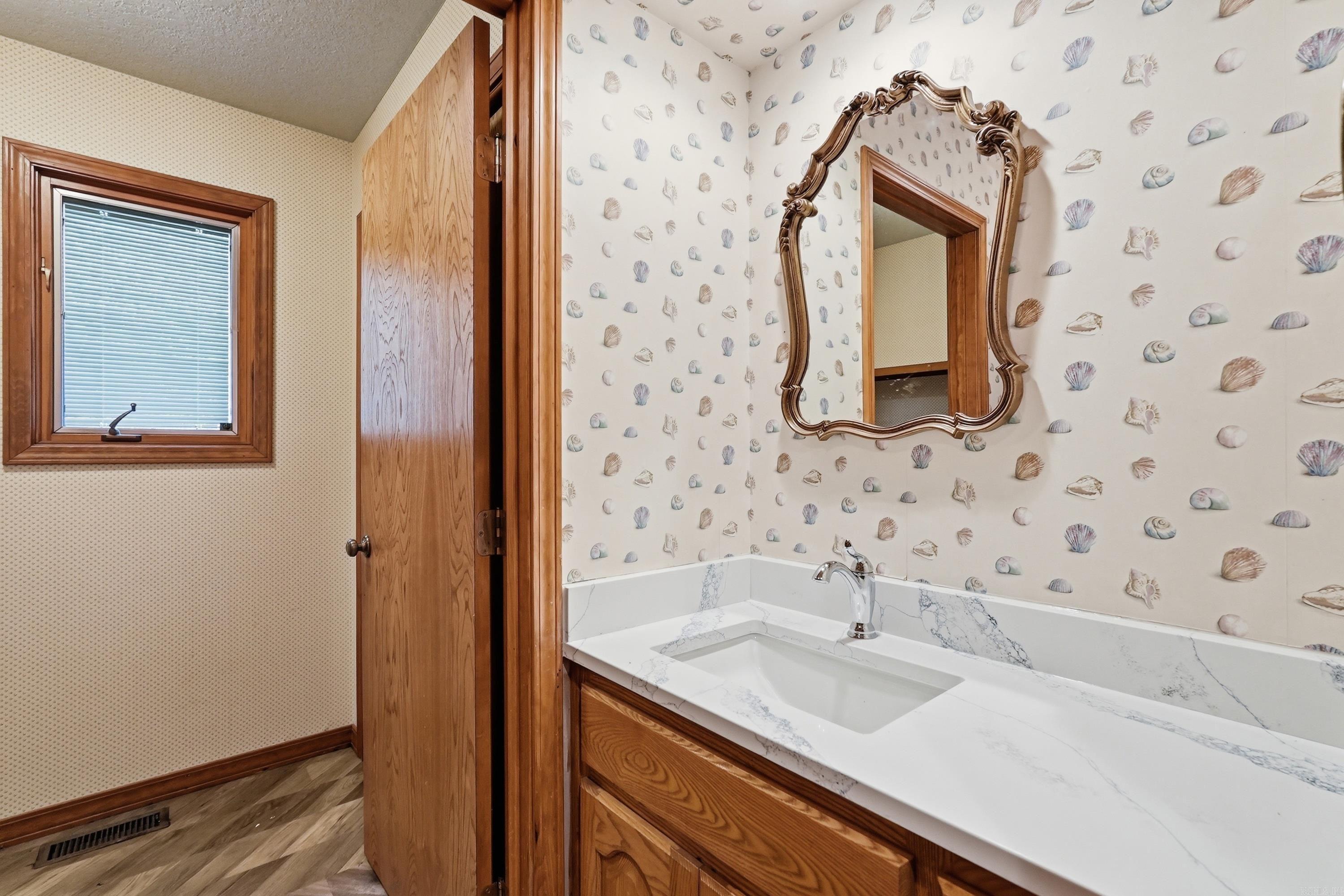 CHELSEA GLADE - Residential