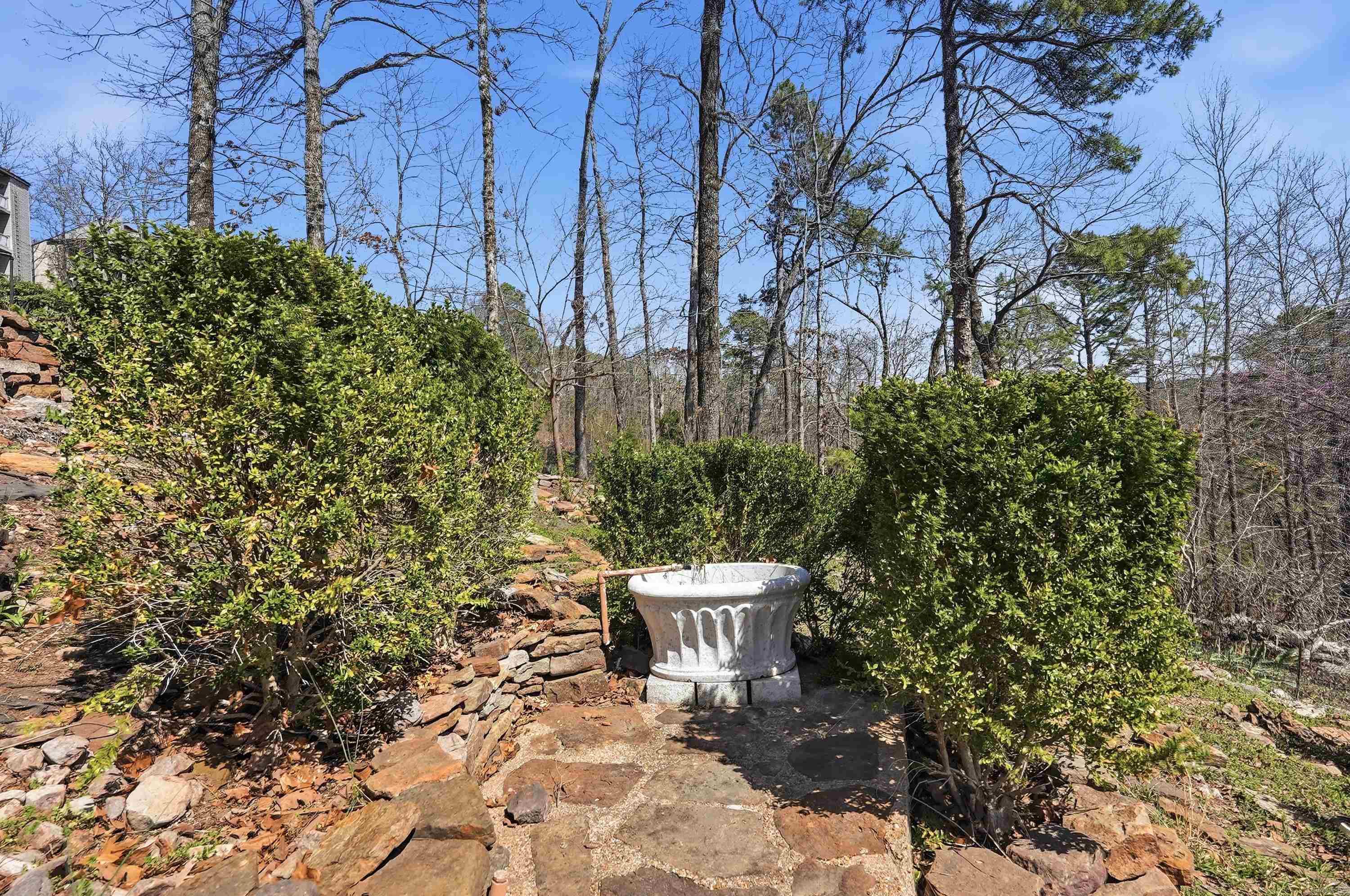 CHELSEA GLADE - Residential