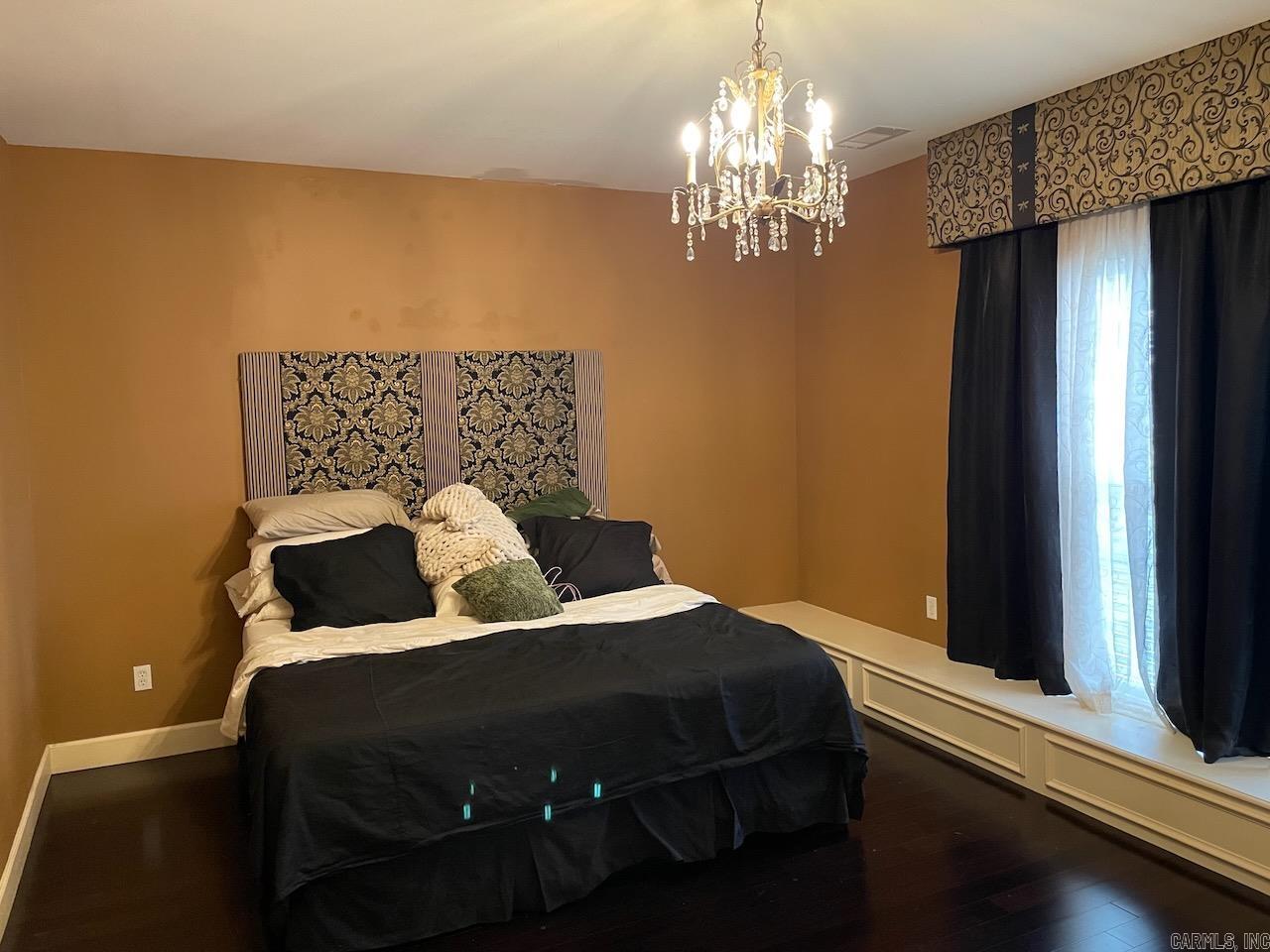 CHENAL VALLEY CHALLAIN PLACE - Residential