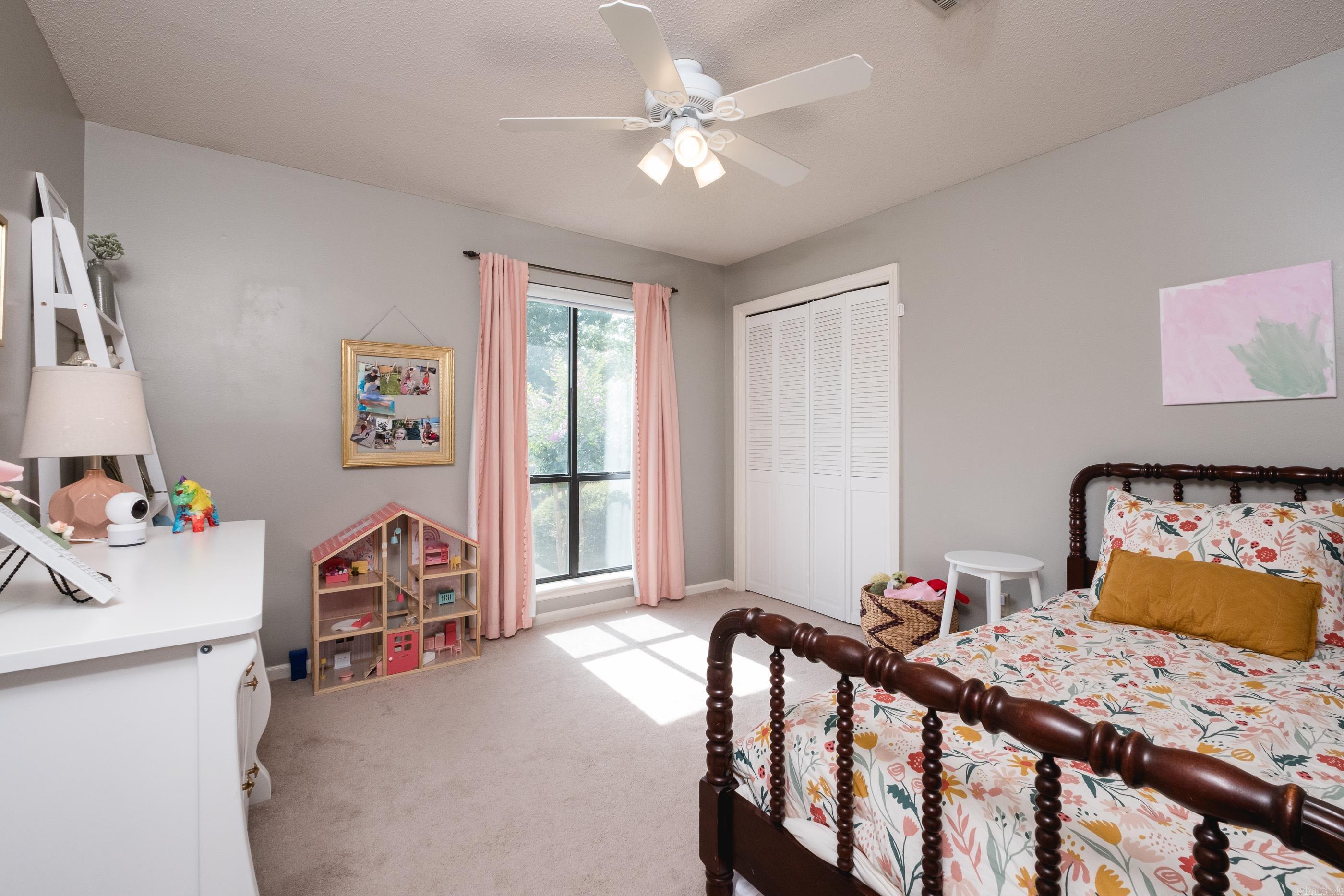 TURTLE CREEK - Residential