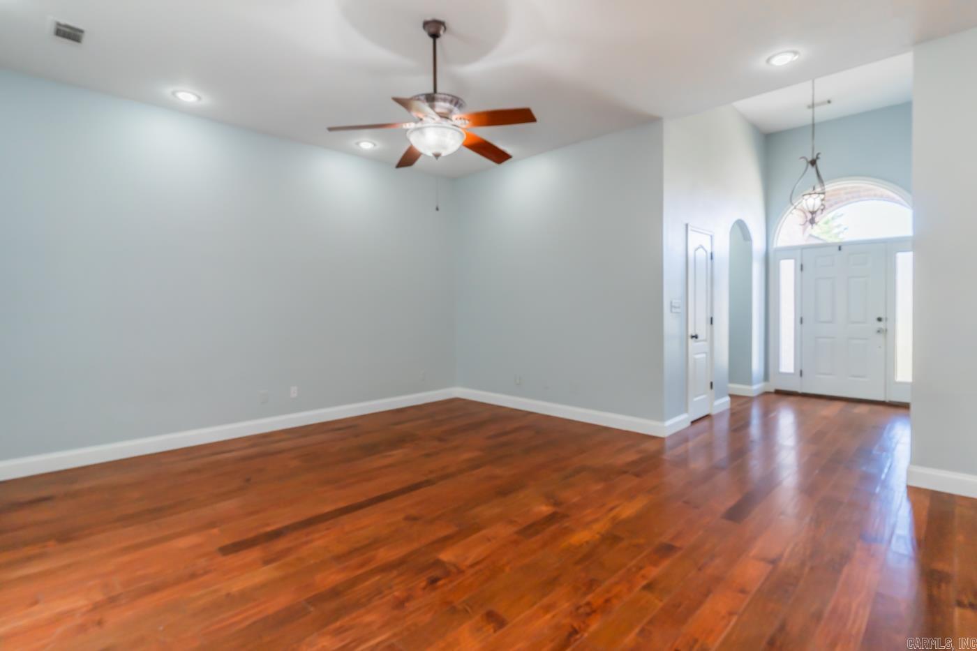 JORDAN KAITLYN - Residential