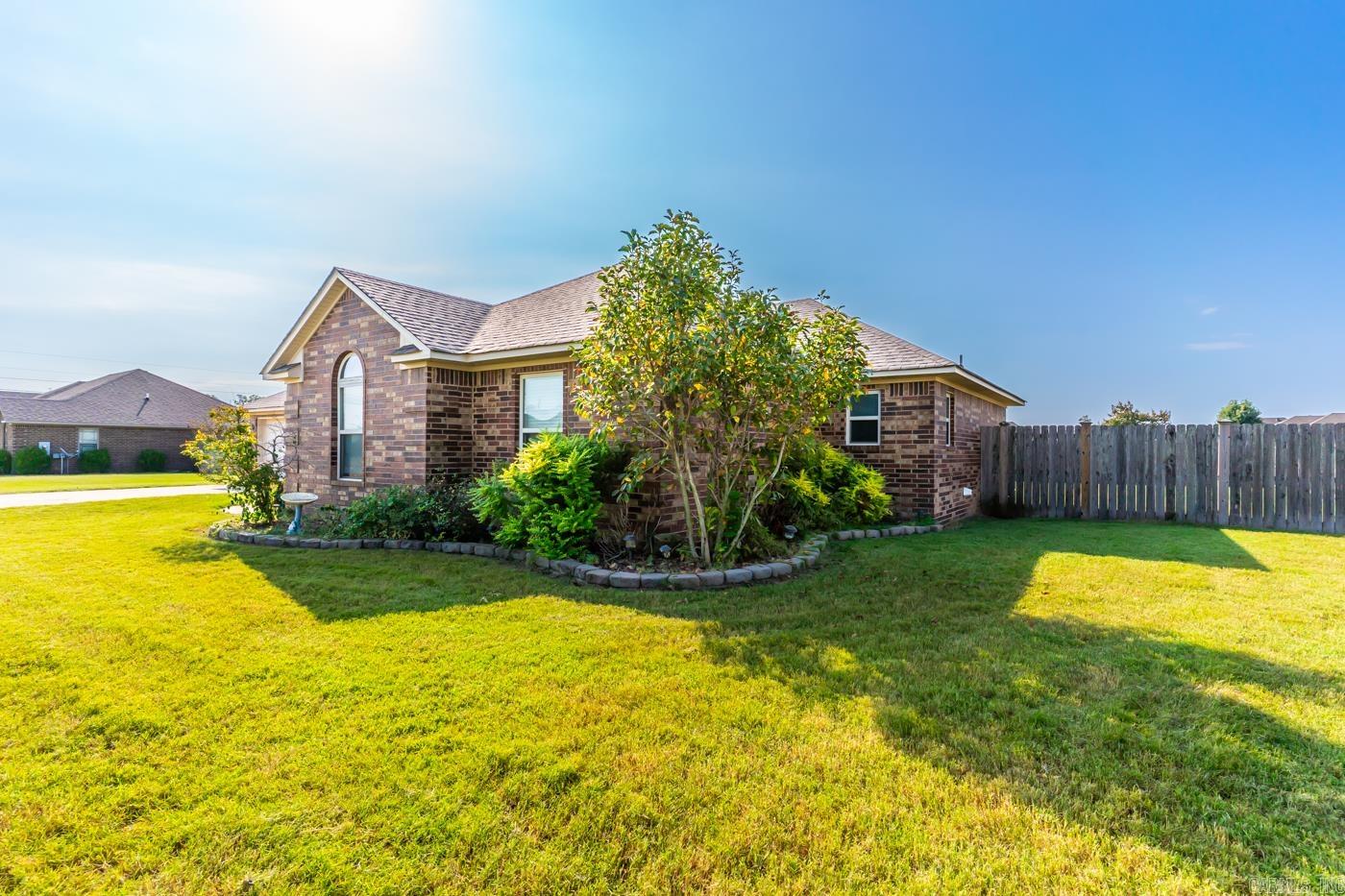 JORDAN KAITLYN - Residential