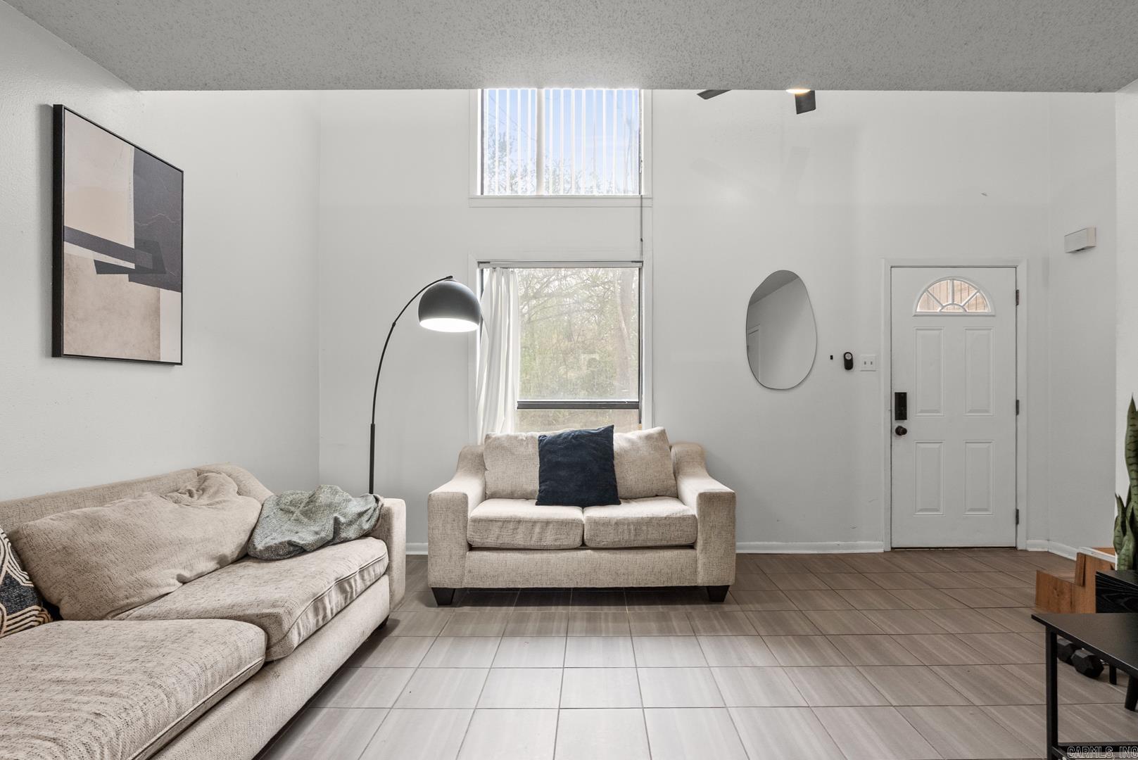 Hillcrest-Pfeifer - Residential Income