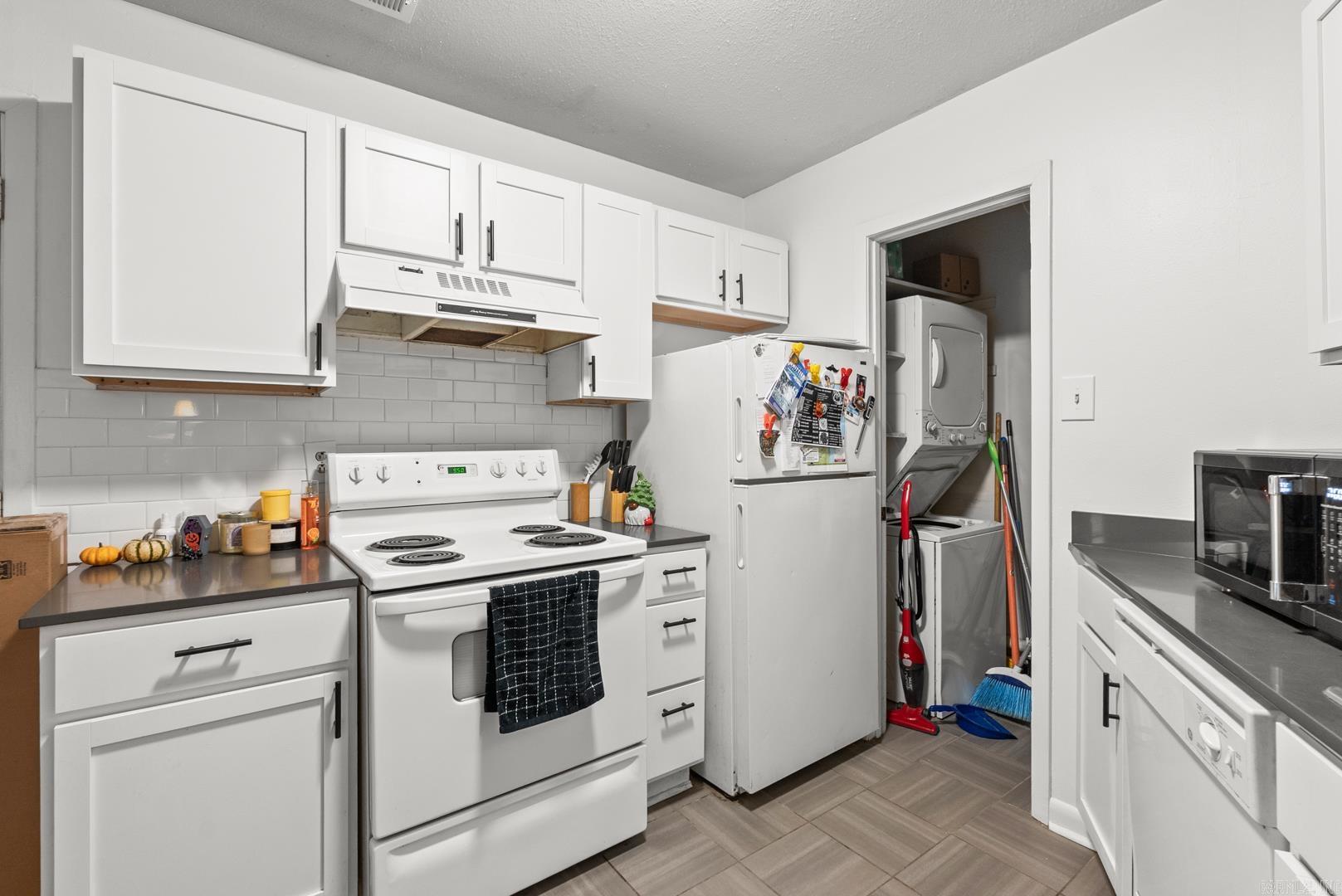 Hillcrest-Pfeifer - Residential Income