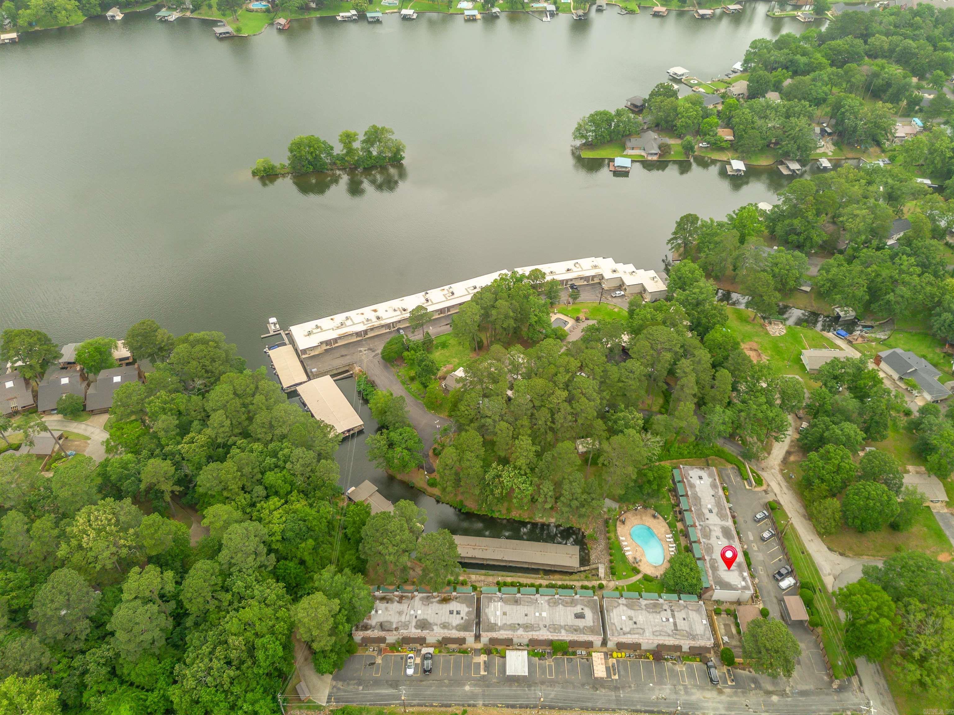 DISCOVERY BAY COLONY REG. - Residential