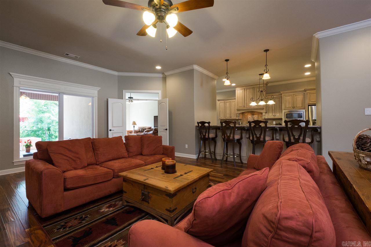 MAUMELLE VALLEY ESTATES - Residential