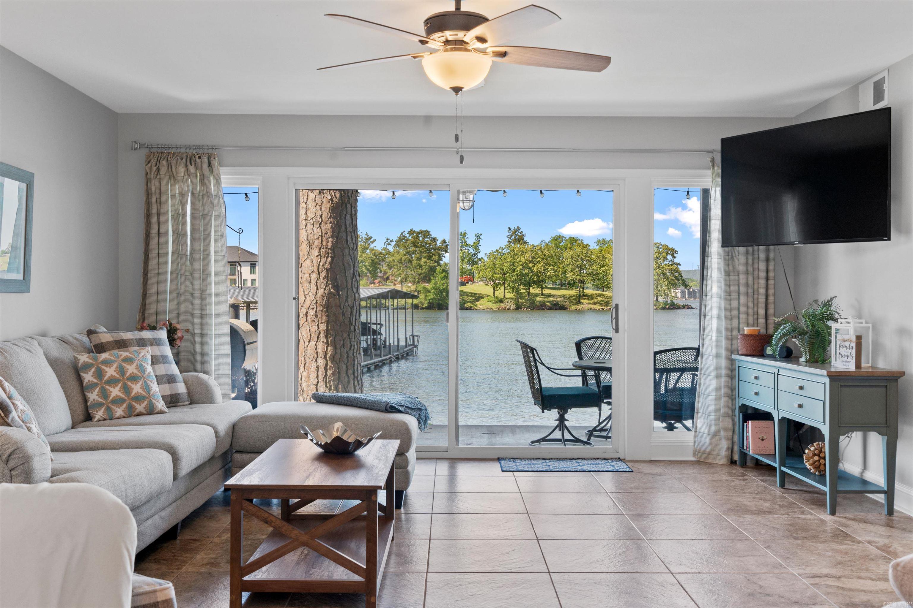 SOUTH SHORE HPR - Residential