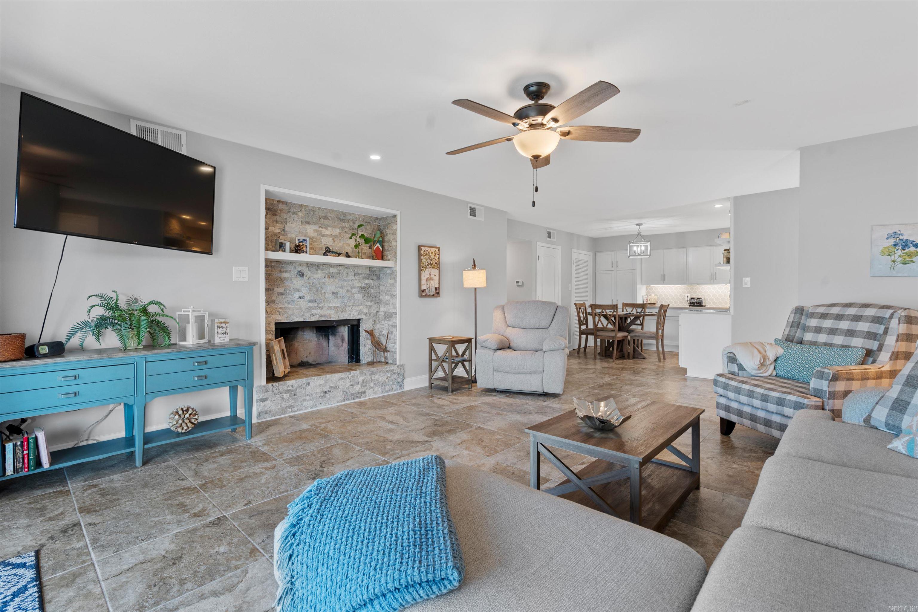 SOUTH SHORE HPR - Residential