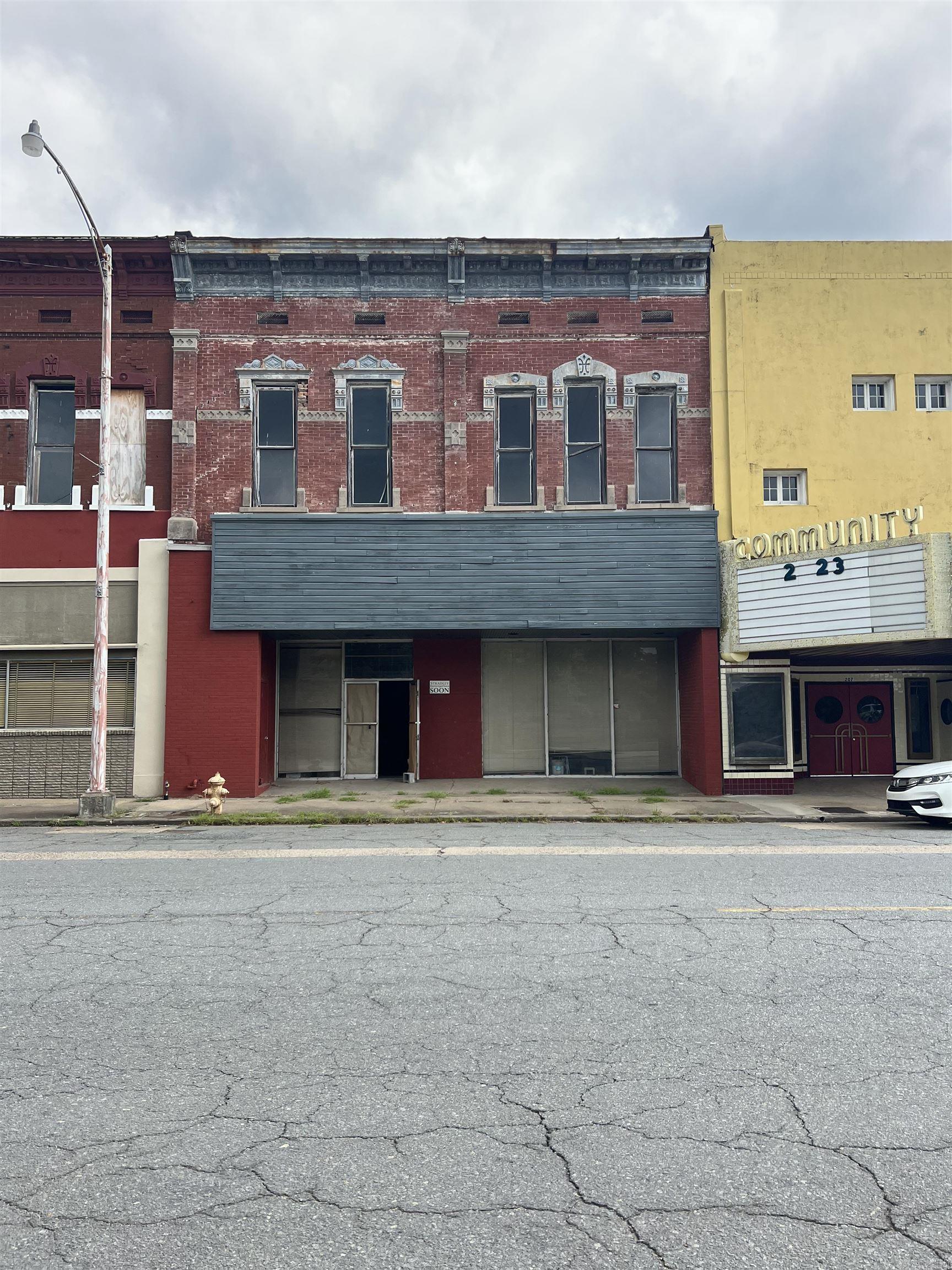 Old Town - Commercial Sale