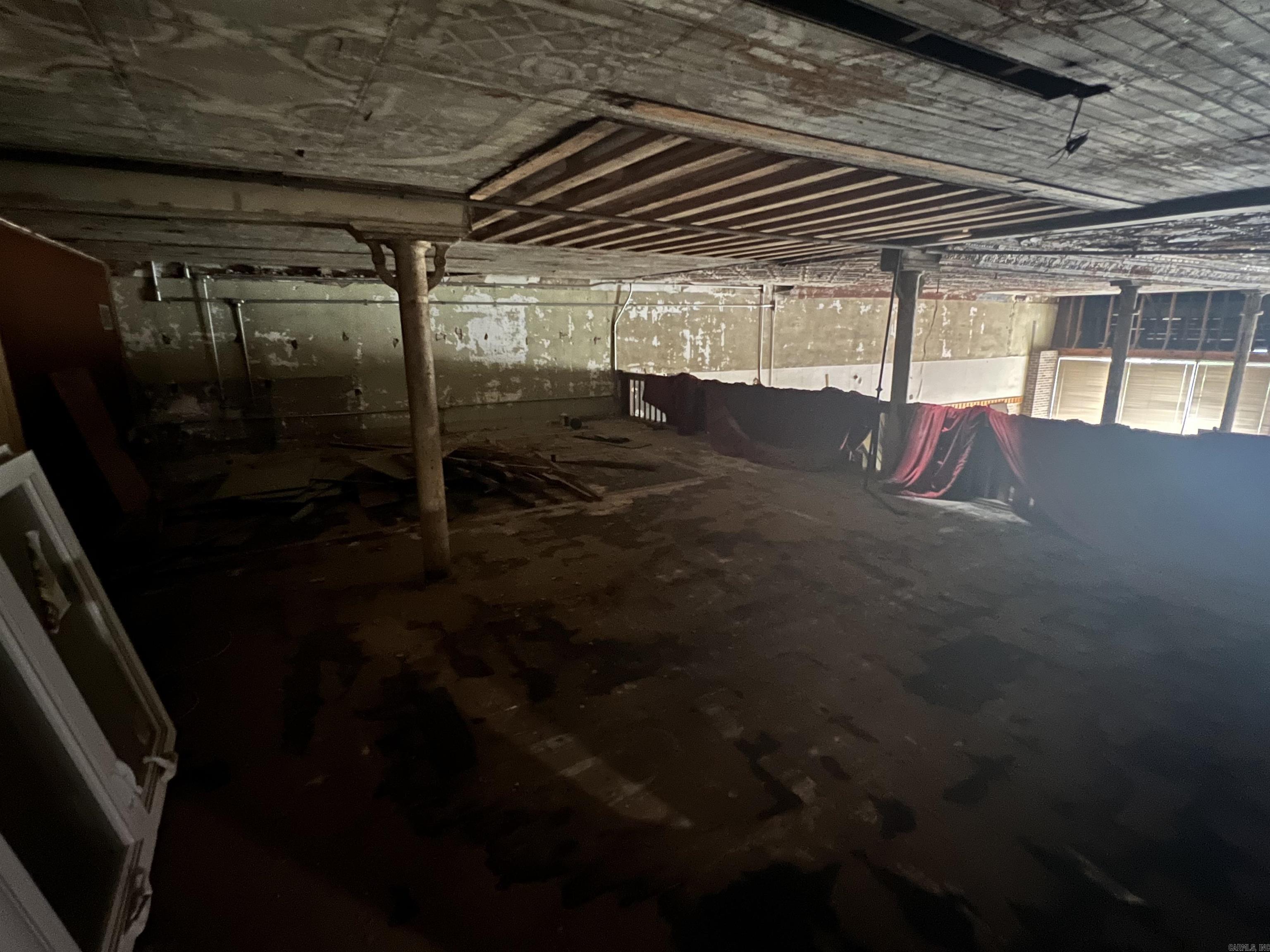 Old Town - Commercial Sale