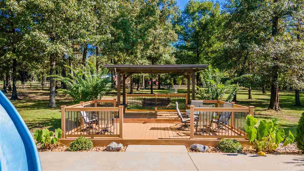 LYNNFIELD CE - Residential