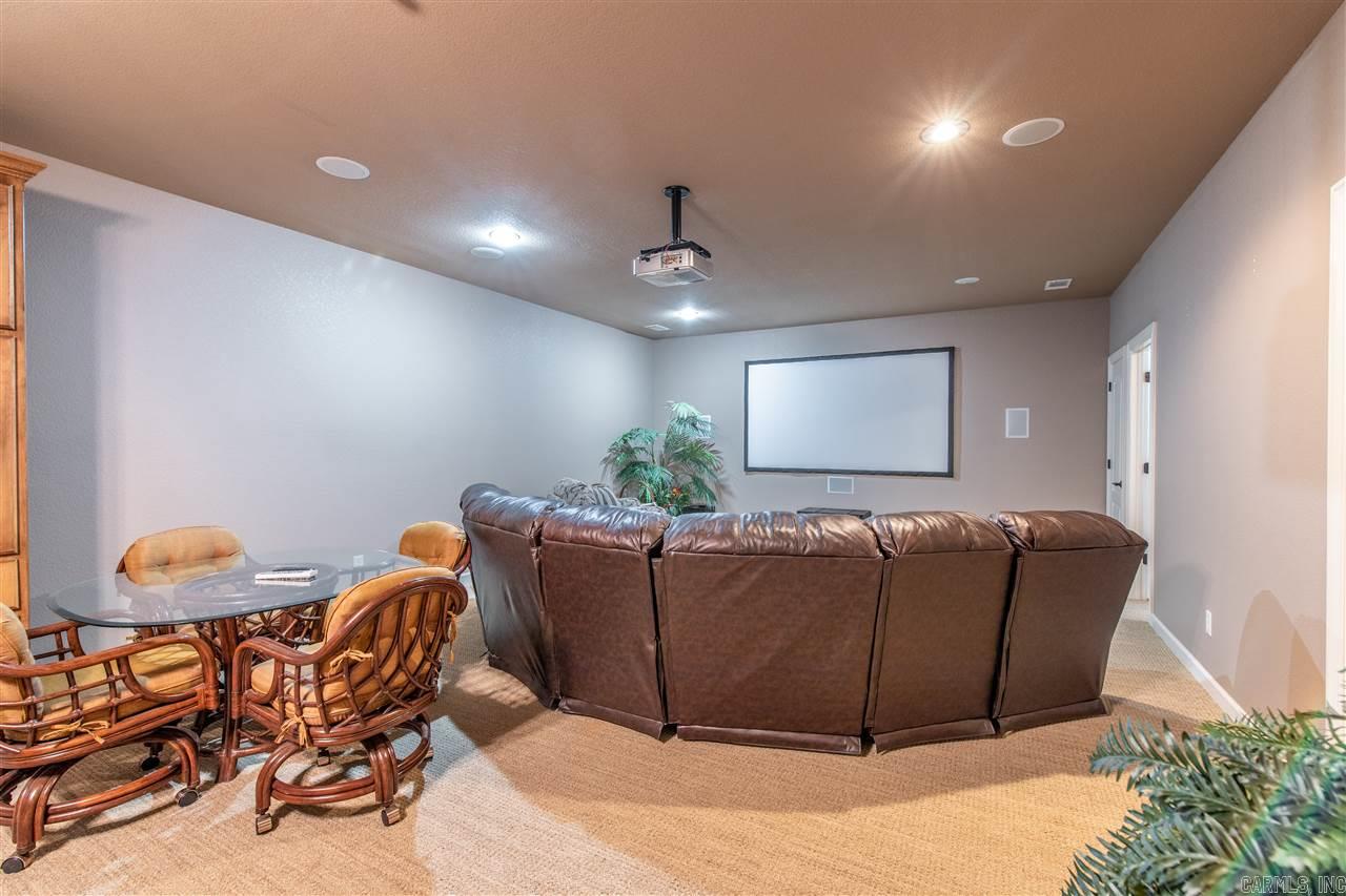 LYNNFIELD CE - Residential