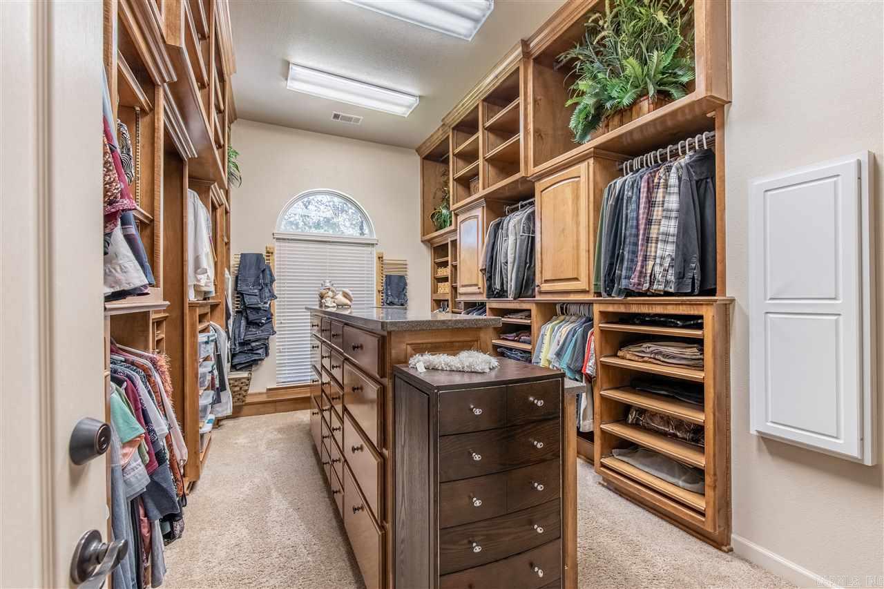 LYNNFIELD CE - Residential