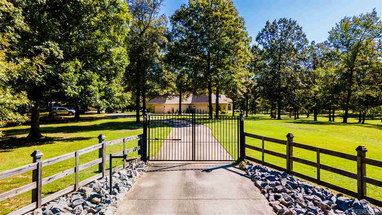 LYNNFIELD CE - Residential
